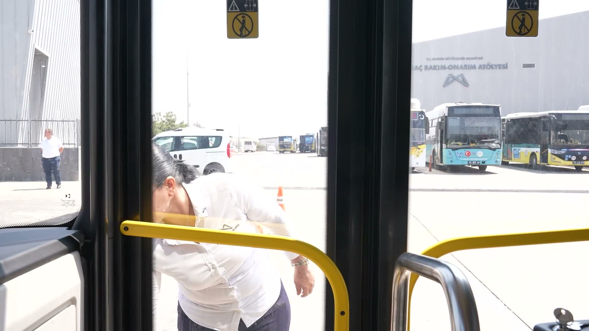 Mersin Büyükşehir Belediyesi, elektrikli otobüsleriyle bütçeyi ve doğayı koruyor
