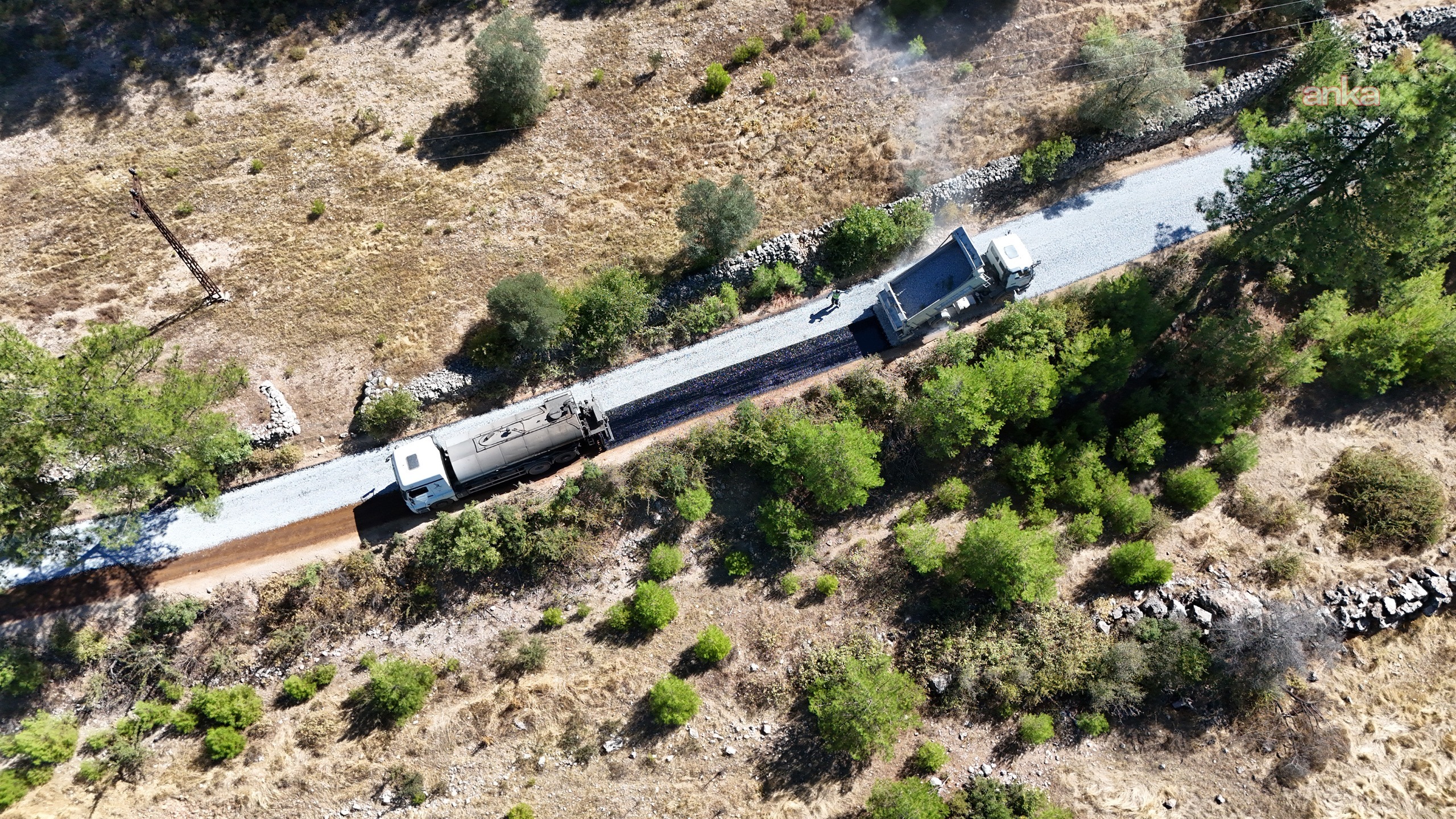 Menteşe’de yeni yol tamamlandı: İki mahalle arası 7 kilometre kısaldı