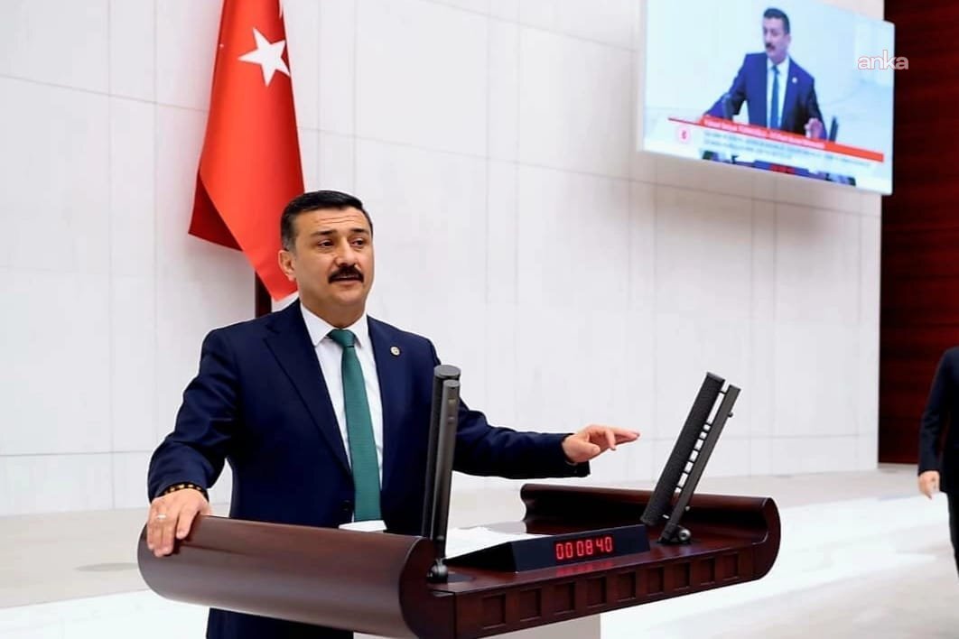 İYİ Partili Türkoğlu'ndan Bakan Tekin'e: "Çocuklarımızın can güvenliğini sağlamak için daha ne yaşanması gerekiyor"