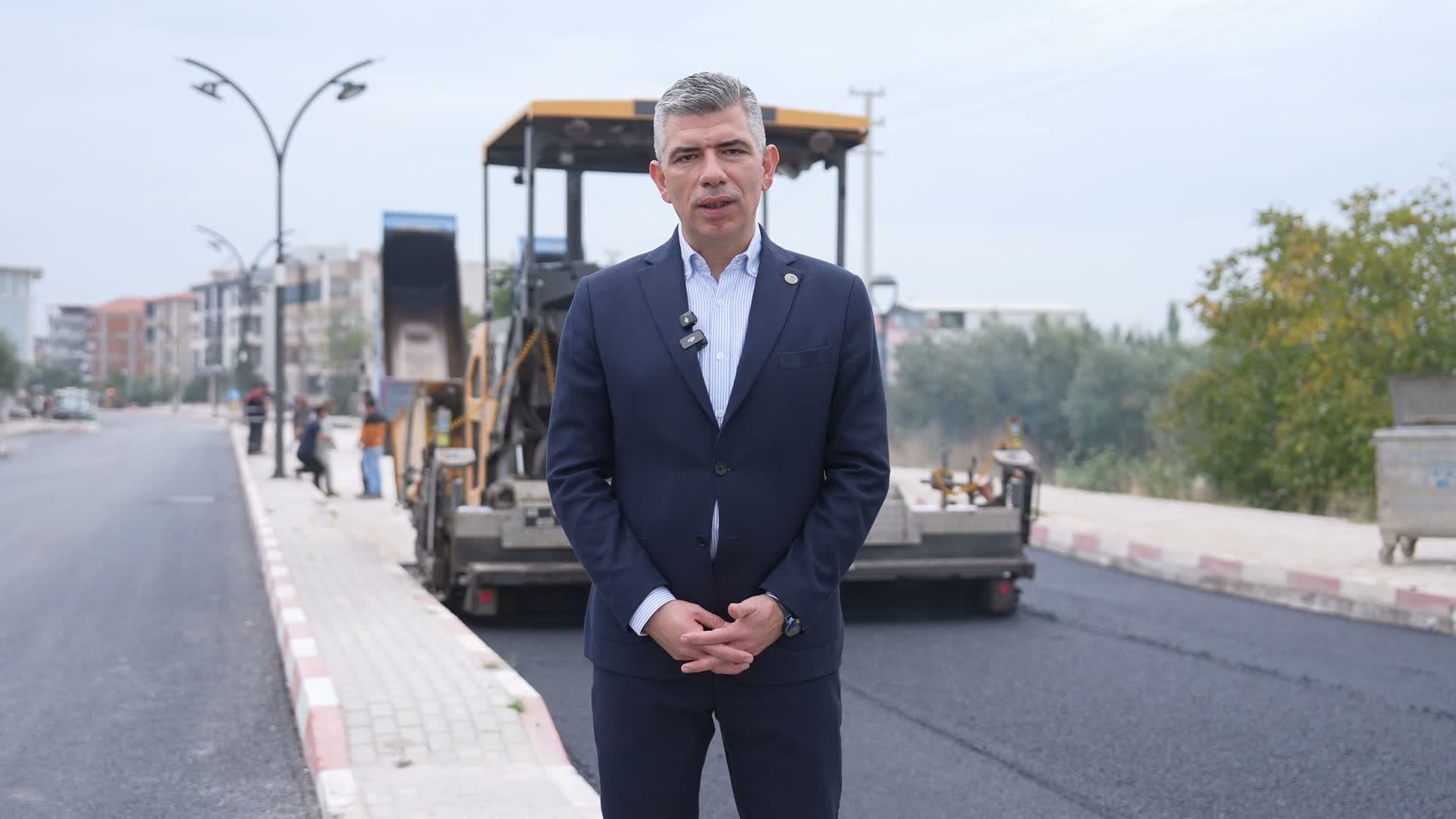 Manisa Büyükşehir Belediyesi'nden Soma’da üç kilometrelik asfalt çalışması