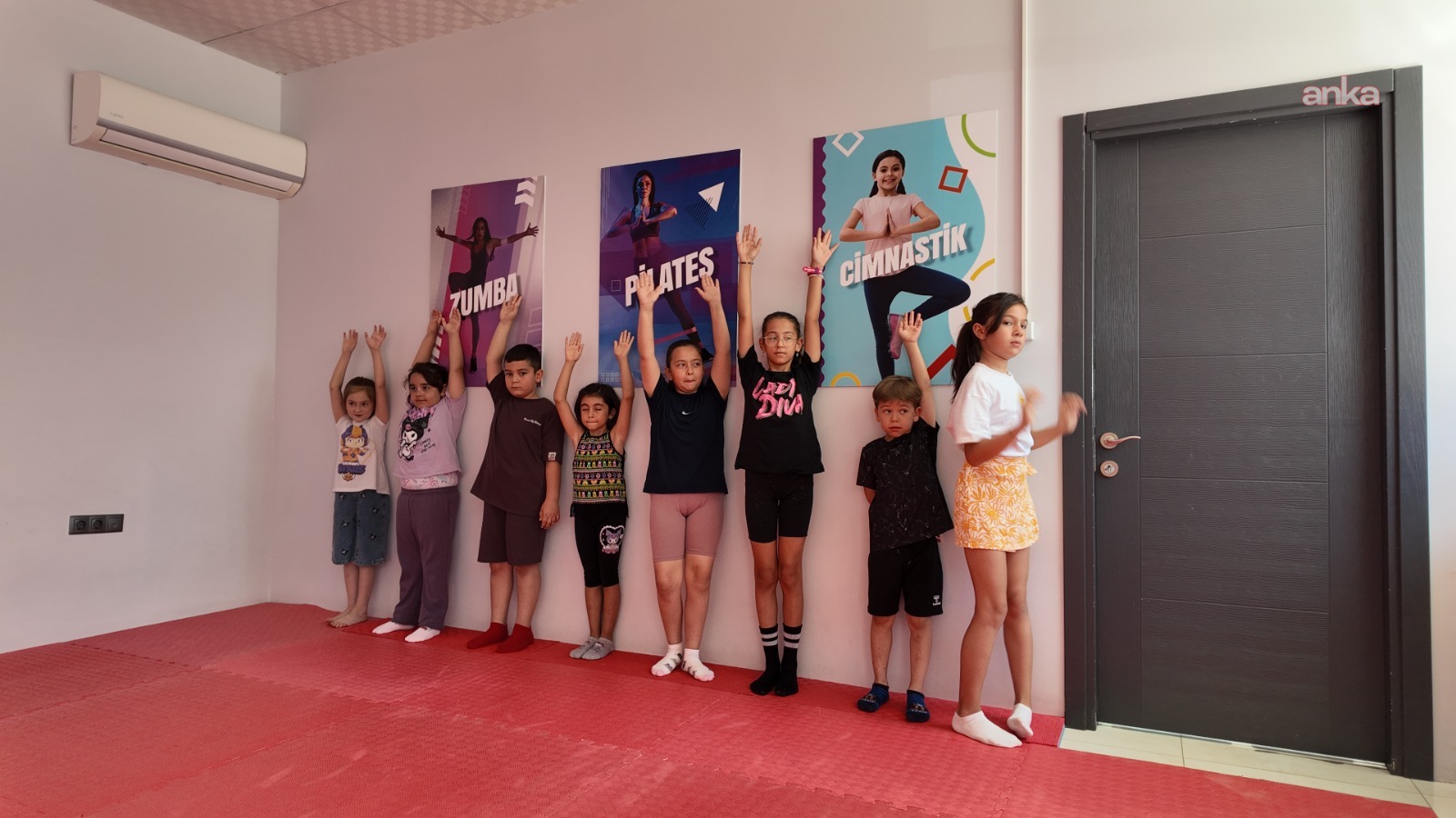 Merkezefendi'de minik cimnastikçiler yazı sporla geçiriyor