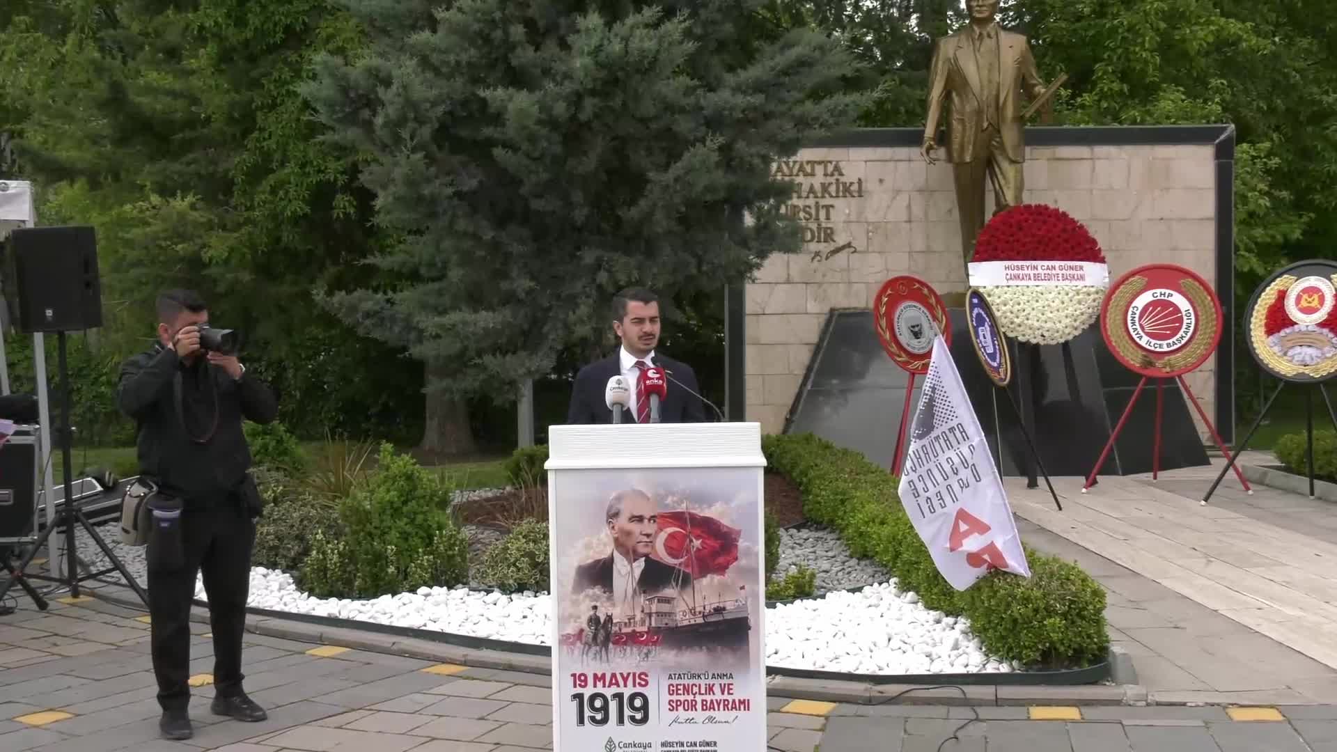Atapark'ta 19 Mayıs kutlaması... Çankaya Belediye Başkanı Güner: Mutlu olmasak da umutsuz olmaya hakkımız yok