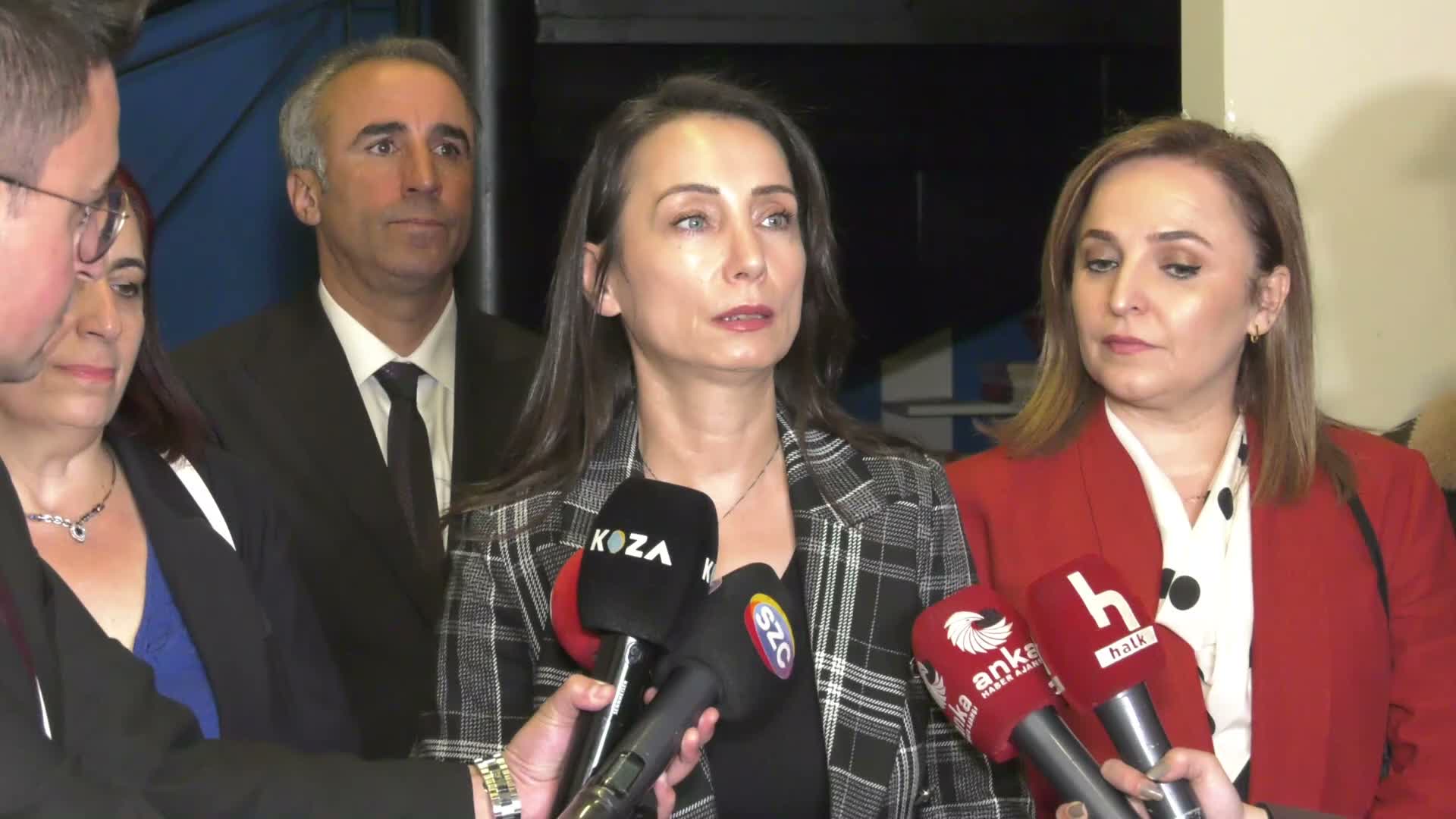 Halk TV’ye kayyım atandı... Hatimoğulları'ndan dayanışma ziyareti: "Basını sansürlemekten vazgeçin"