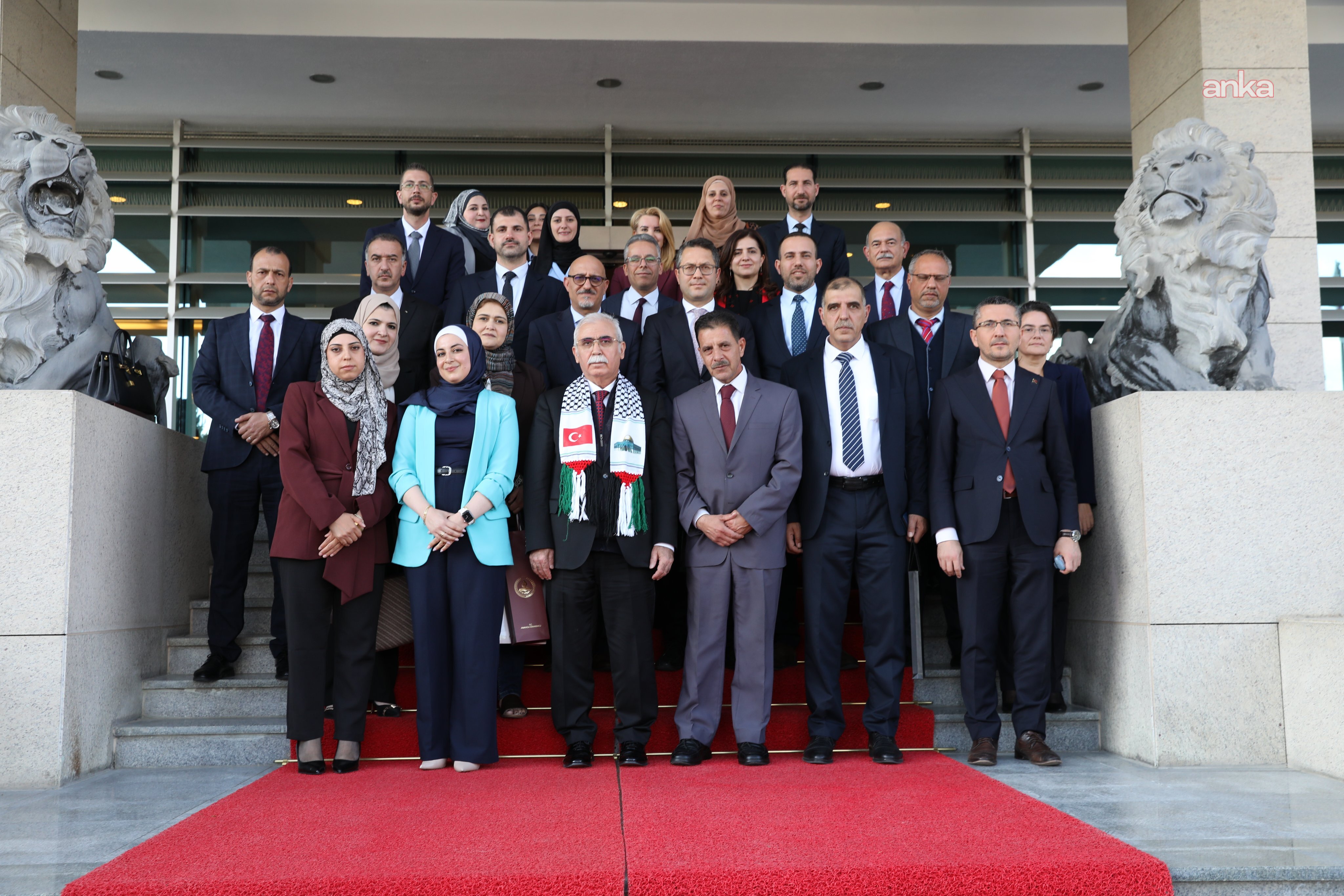 Anayasa Mahkemesi Başkanı Özkaya, Filistin yargı heyetini kabul etti