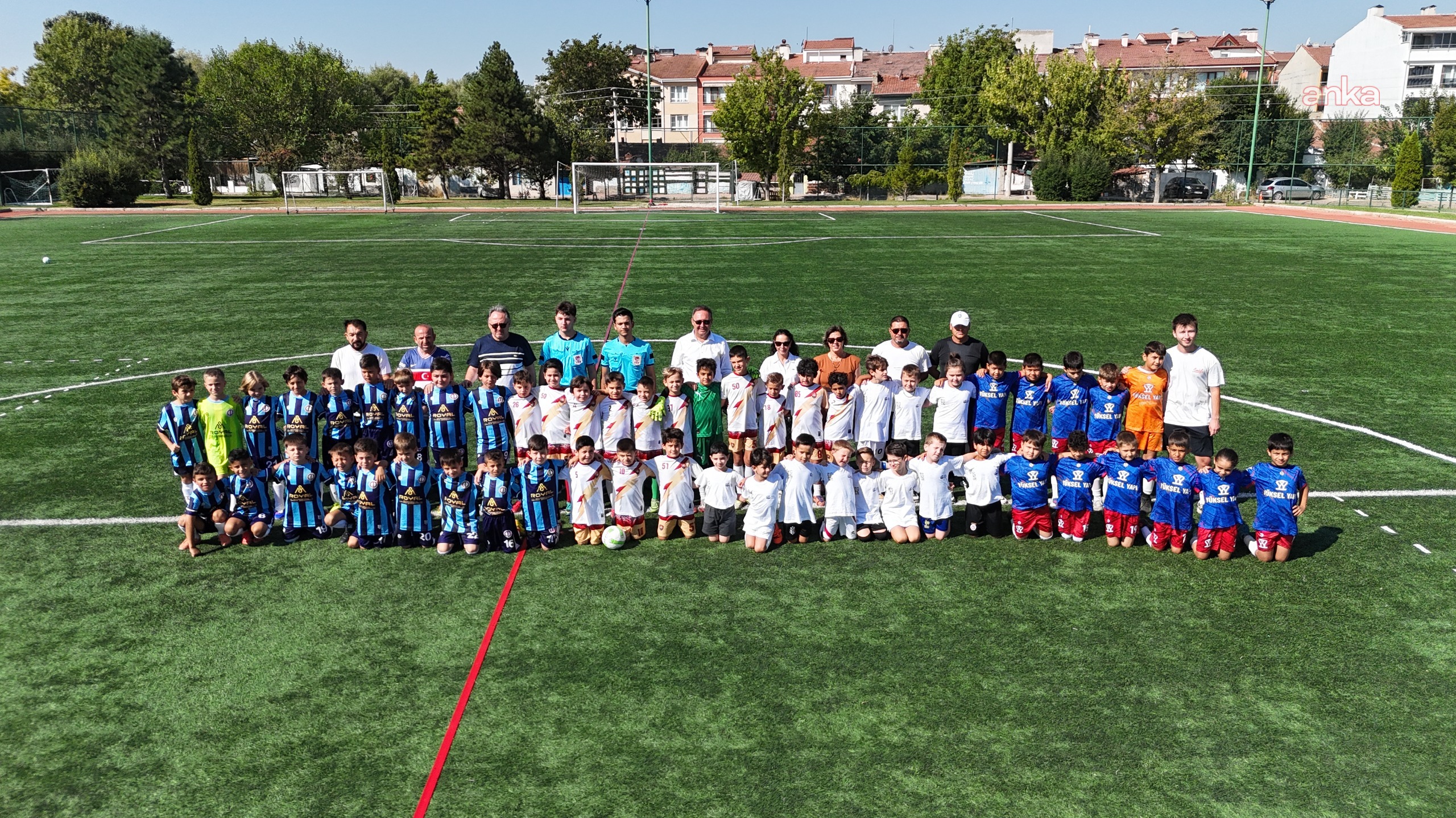 Eskişehir'de 30 Ağustos etkinlikleri, "Mini Minikler Futbol Şenliği" ile başladı