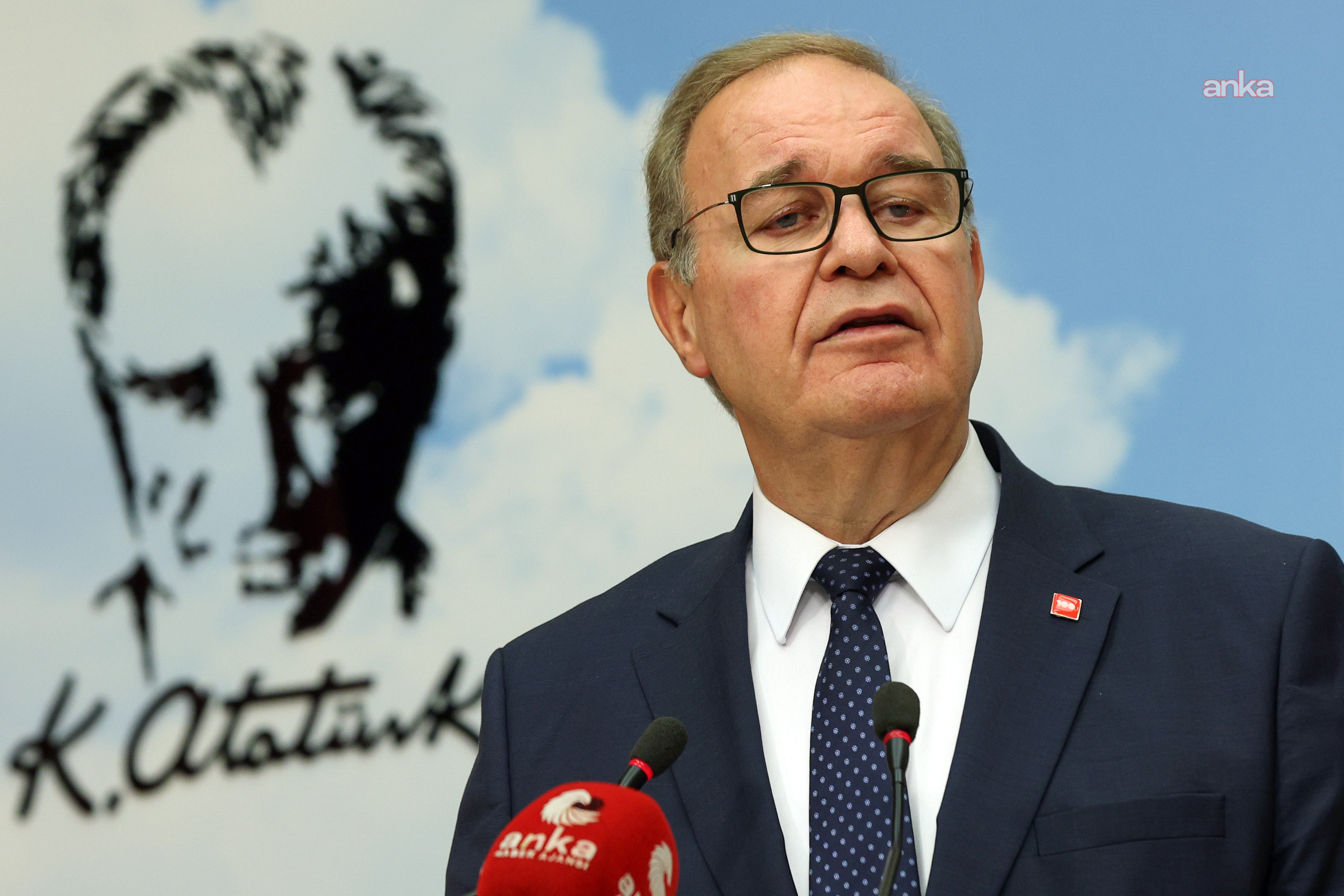 CHP'li Öztrak: "'Faiz sebep, enflasyon netice' politikasının 5'inci yılında 200 TL'nin alım gücü 27 liraya düştü"