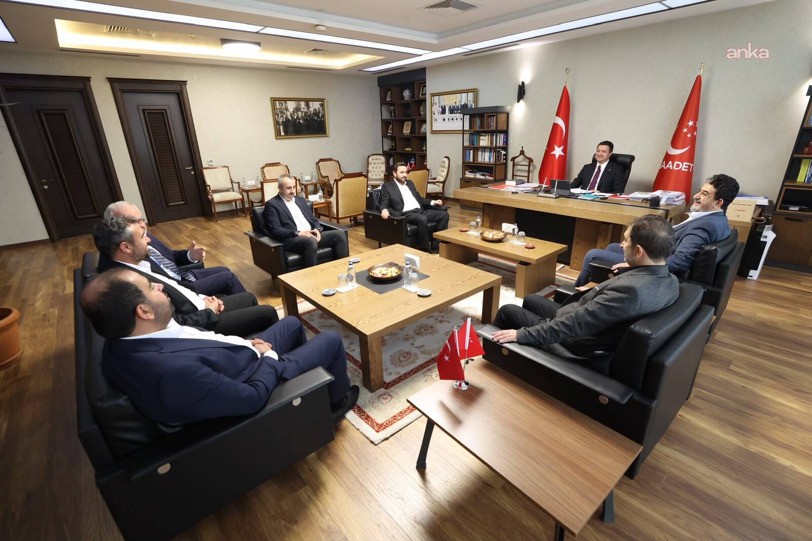 Saadet Partisi lideri Arıkan, ESDER heyetiyle görüştü