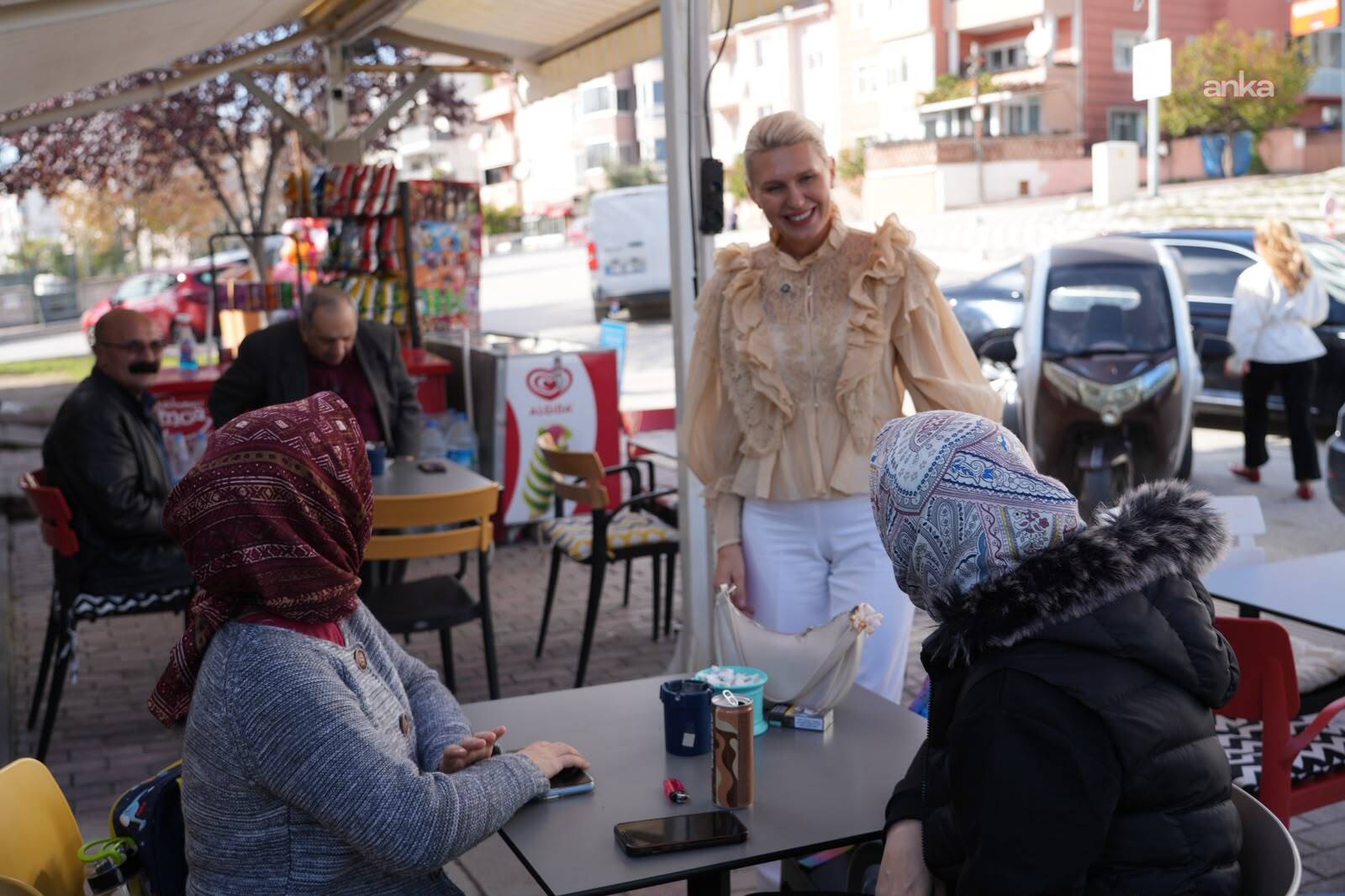 Bilecik Belediye Başkanı Subaşı, Hürriyet Mahallesi'nde vatandaşlarla buluştu