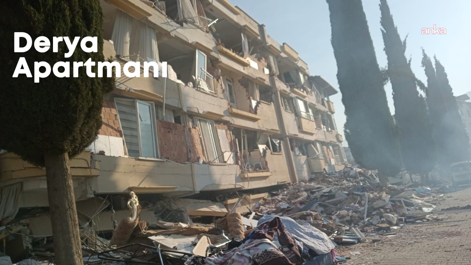 Depremde yıkılan Derya Apartmanı davasında yeni bilirkişi raporu istendi