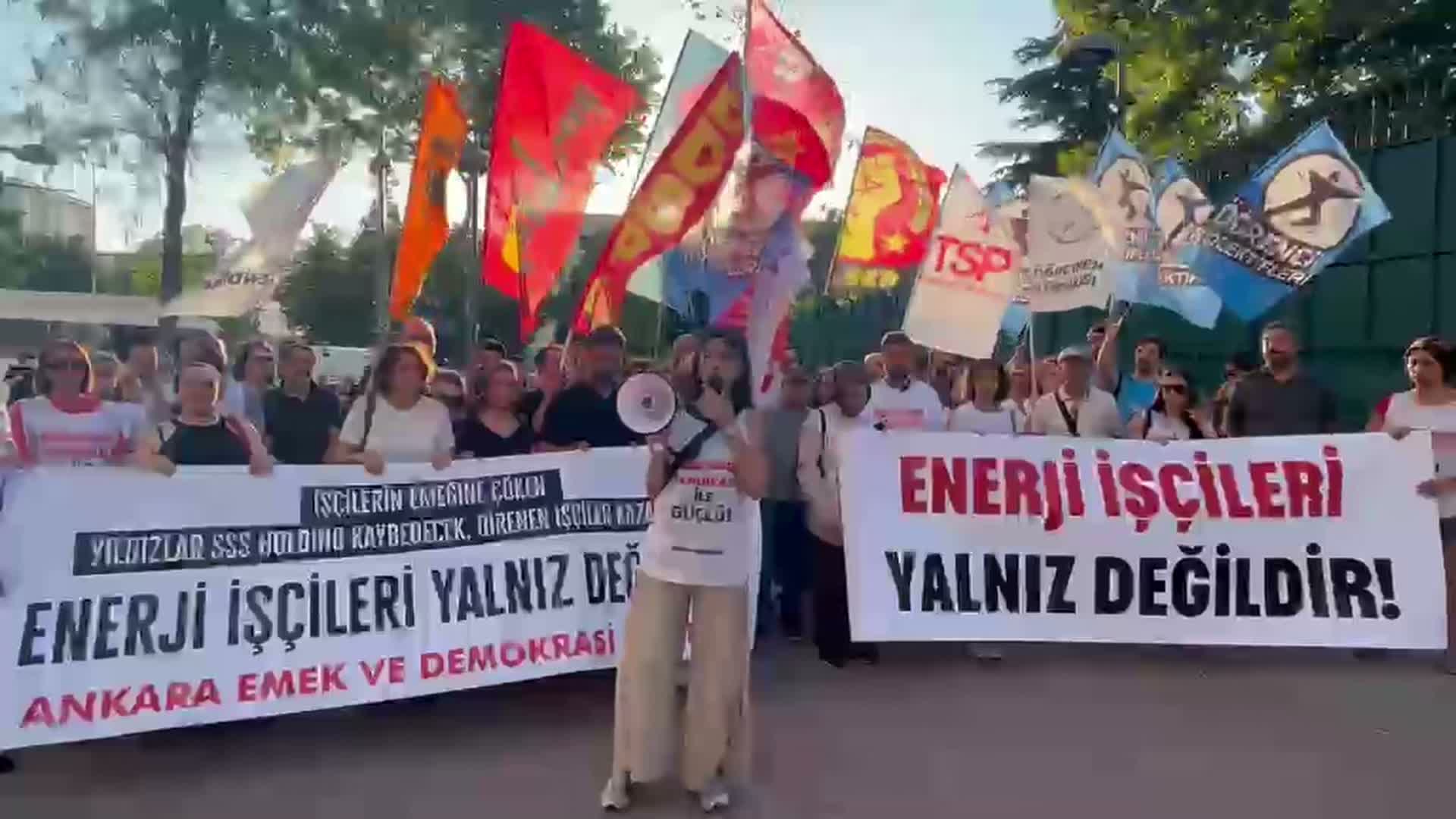 Enerji-Sen yöneticilerinin gözaltına alınmasına öğretmenlerden tepki