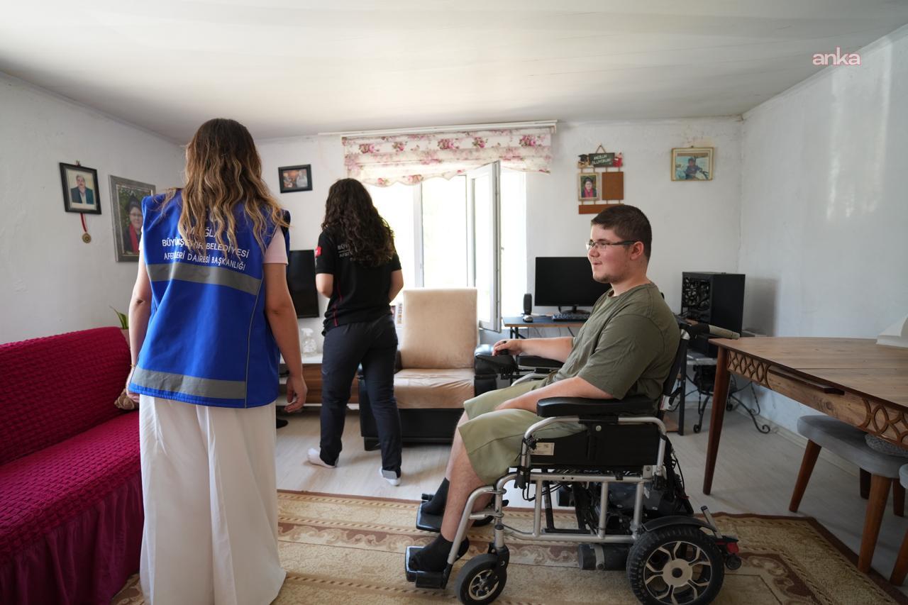 Muğla'da özel gereksinimli bireylere evlerinde afet eğitimi