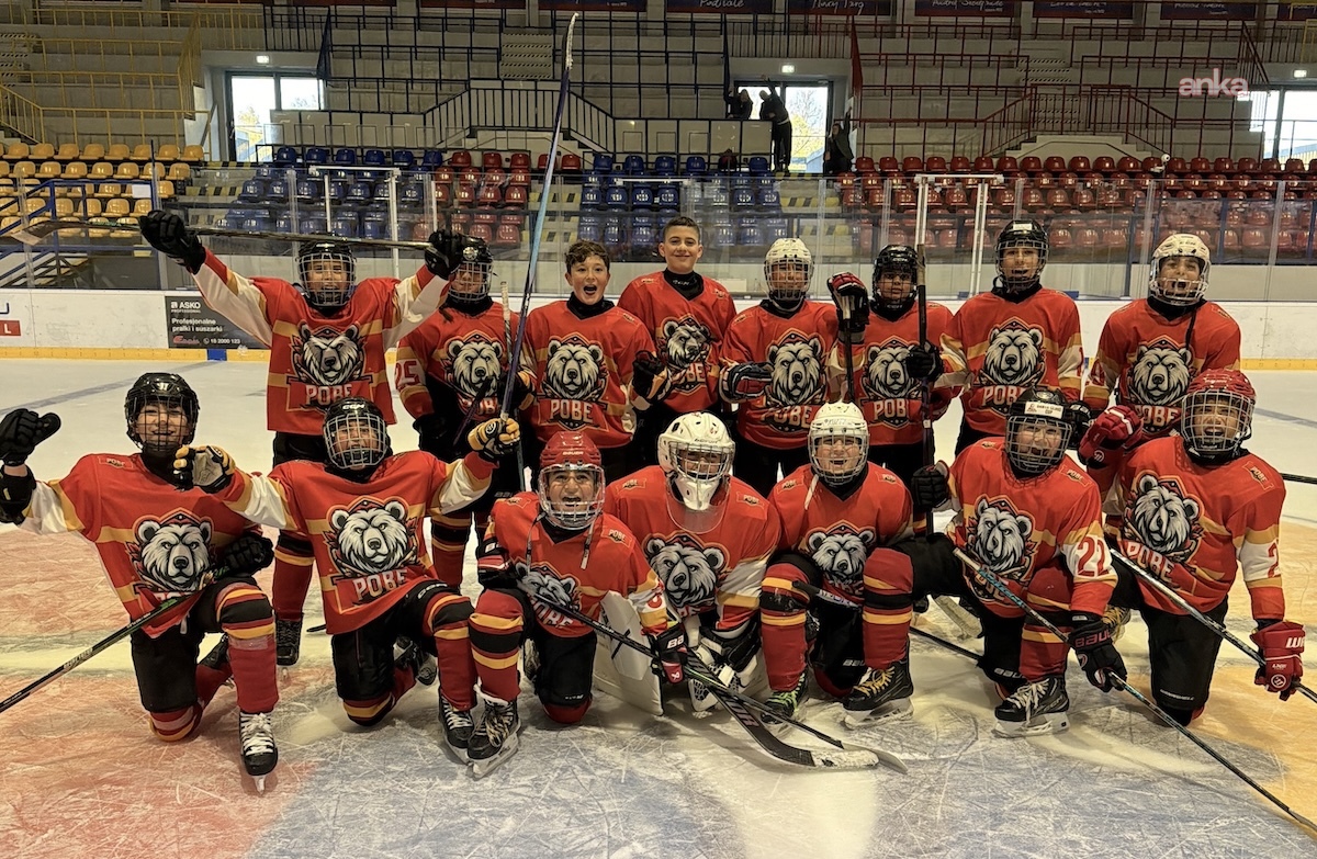 POBE Hockey, Polonya’daki buz hokeyi liginde play-off hedefini sürdürüyor