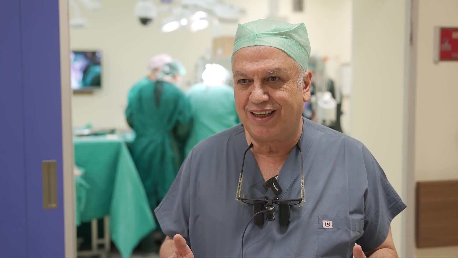 YÖK Başkanı Prof. Dr. Özvar: Dünyanın ilk 8'li çapraz karaciğer nakli gerçekleştirildi