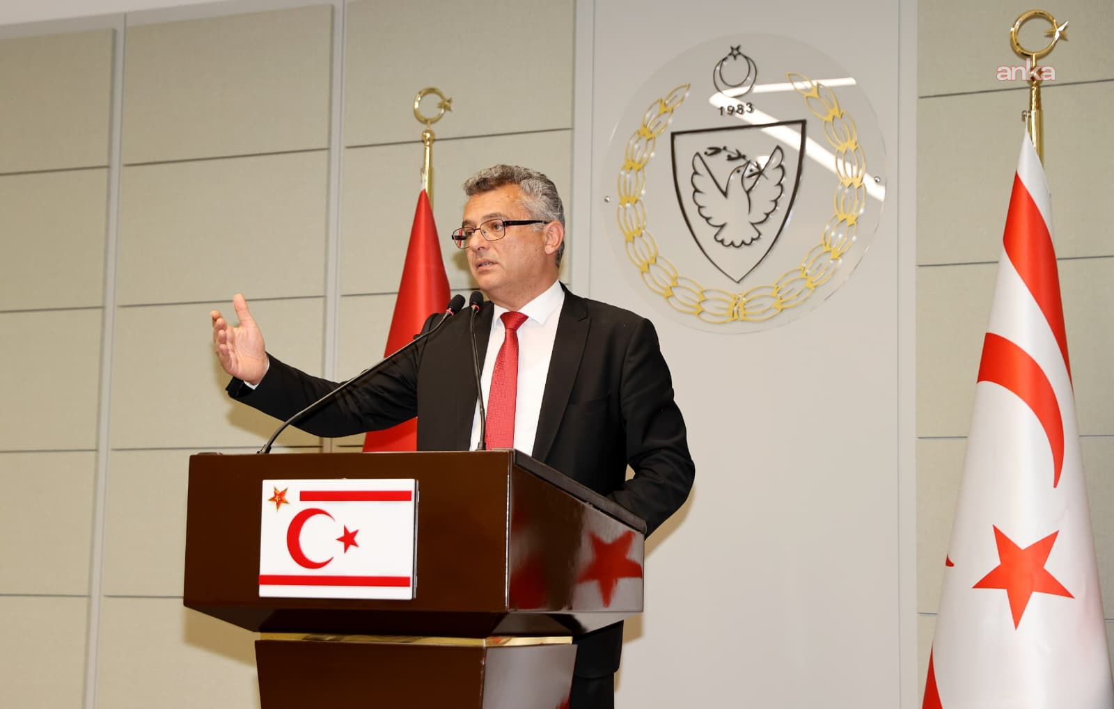 30 Ağustos Zafer Bayramı... Erhürman: "Kıbrıs Türk halkı olarak özgürlüğümüze, güvenliğimize ve geleceğimize sahip çıkmaya devam edeceğiz"