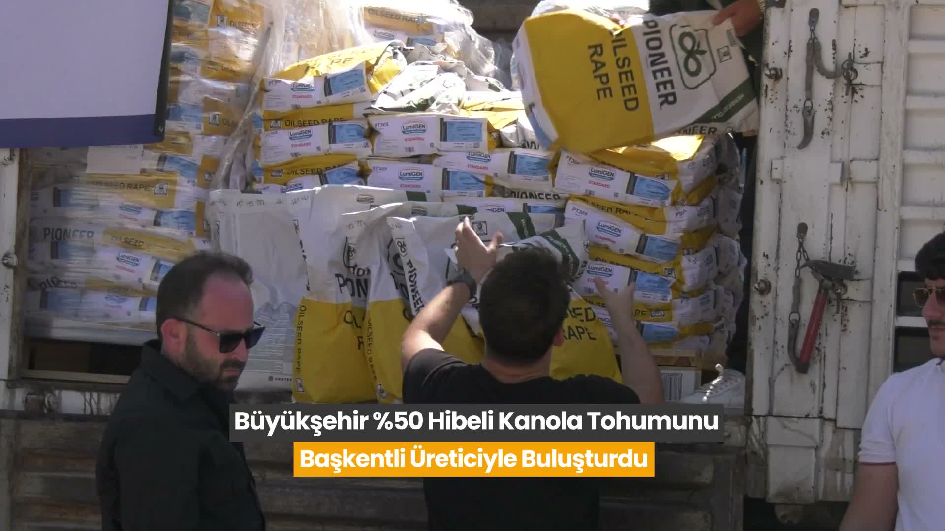 Ankara Büyükşehir Belediyesi'nden 583 çiftçiye yüzde 50 hibeli kanola tohumu desteği