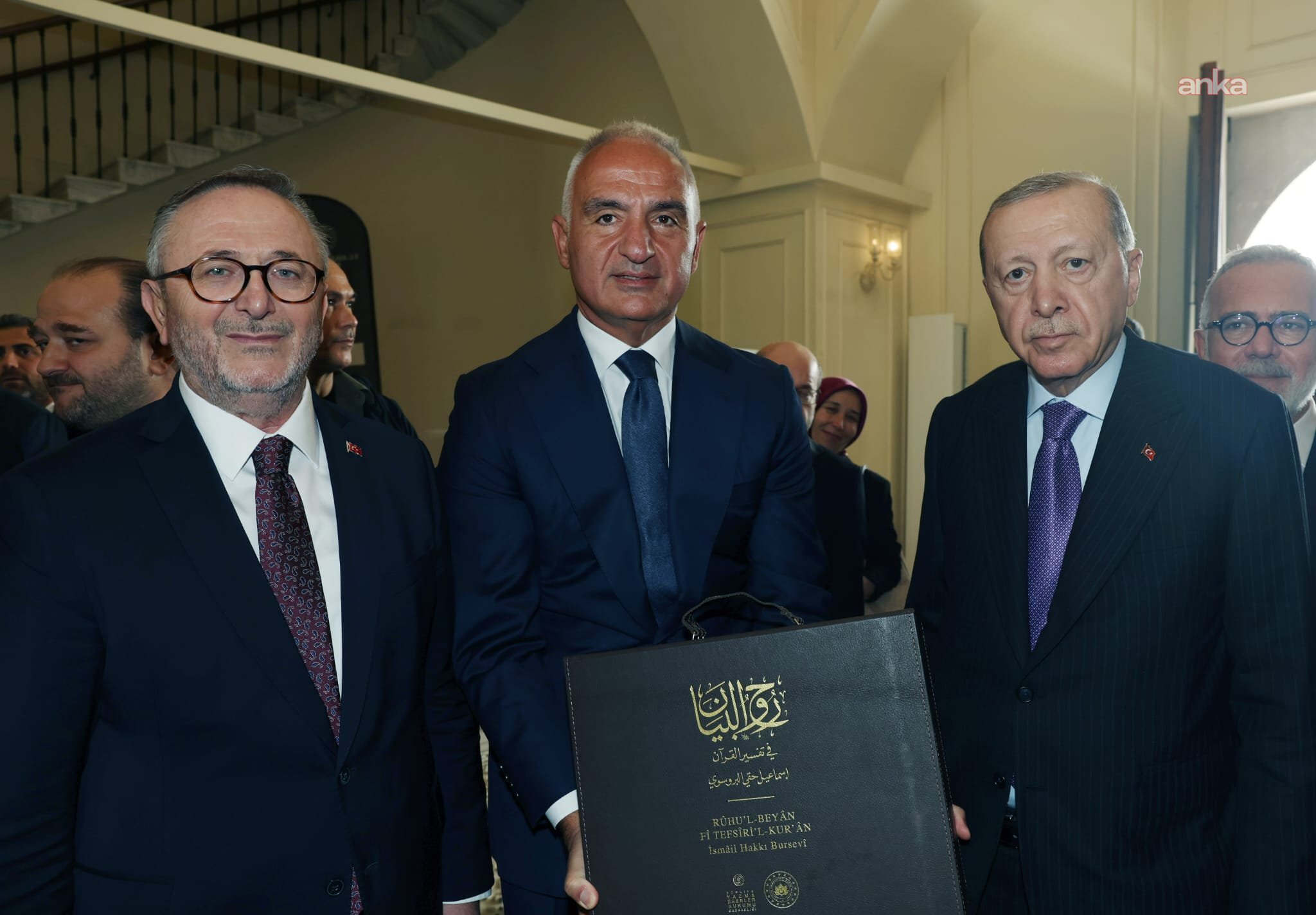 Mehmet Nuri Ersoy: İsmâil Hakkı Bursevî’nin 16 defterlik tefsiri ilk kez tıpkıbasım olarak yayımlandı