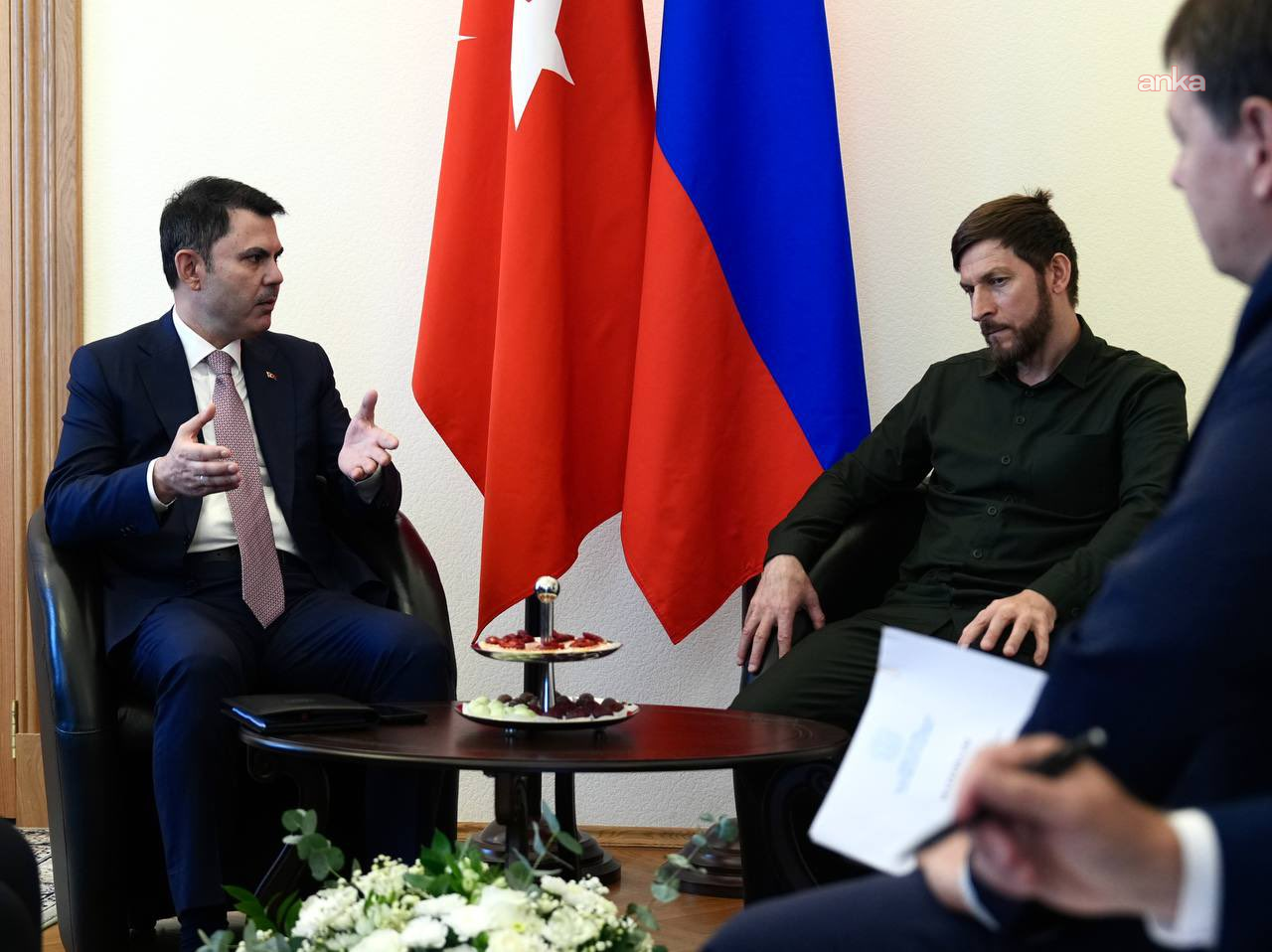 Çevre, Şehircilik ve İklim Değişikliği Bakanı Kurum, Rusya Federasyonu Devlet Başkanı İklim Özel Temsilcisi Edelgeriyev ile görüştü