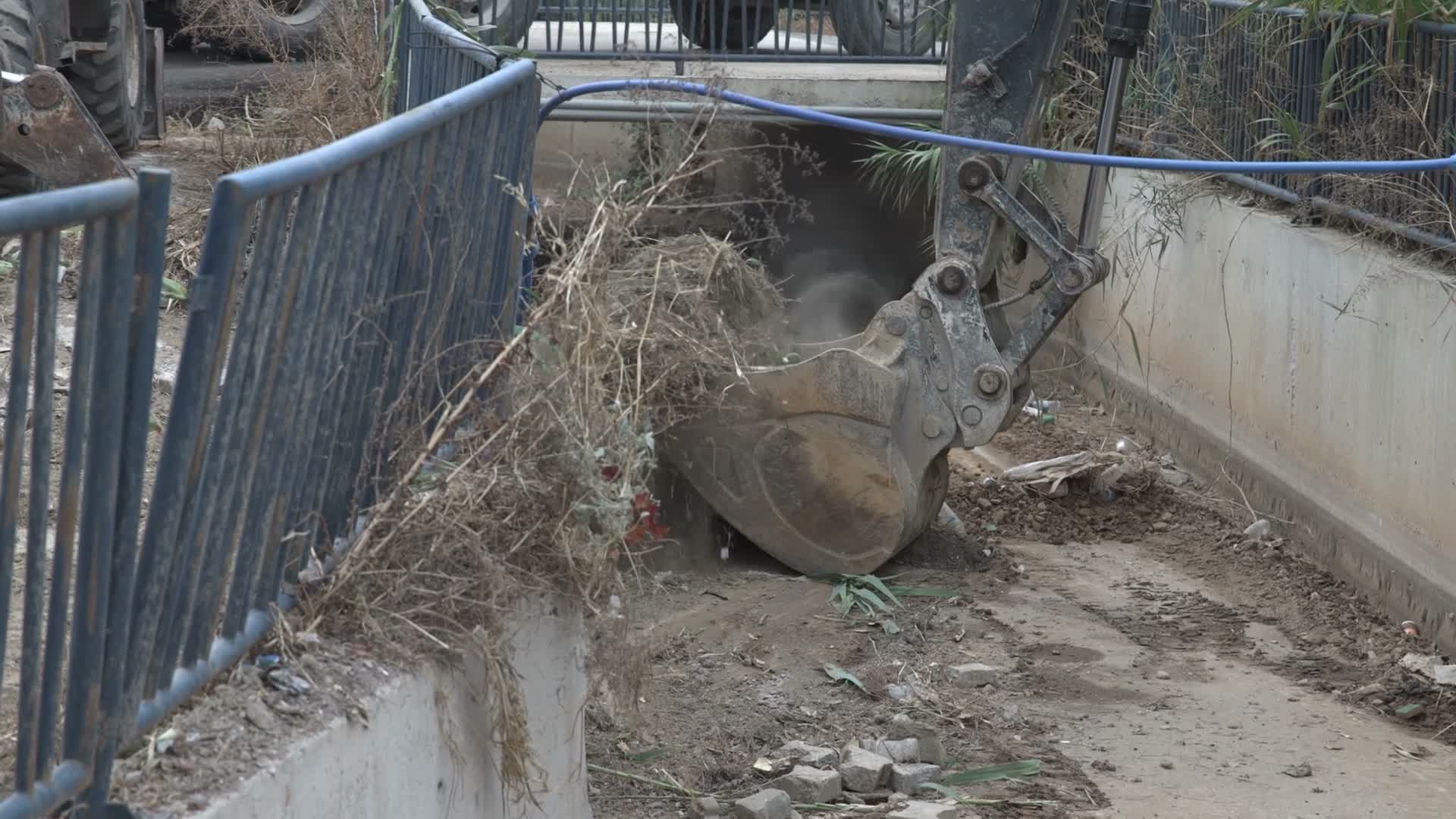 İzmir Büyükşehir Belediyesi'nde kış hazırlıkları başladı