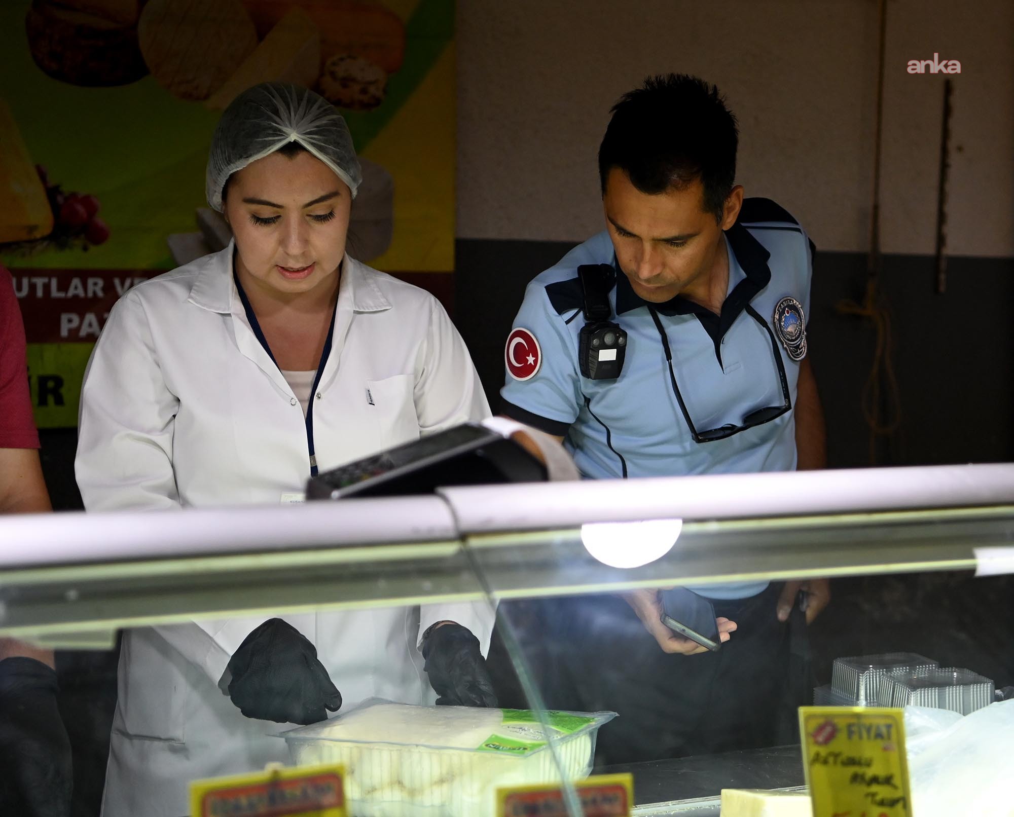 Kuşadası Belediyesi, gıda denetimlerini sıklaştırdı