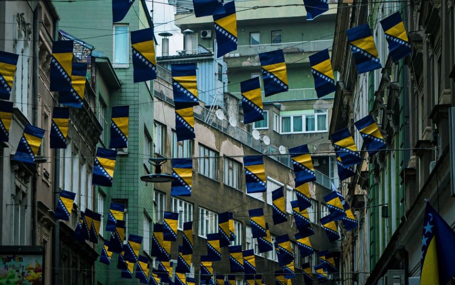 Bosna Hersek'te Devlet Başkanlığı Konseyi'nin üç üyesi belli oldu