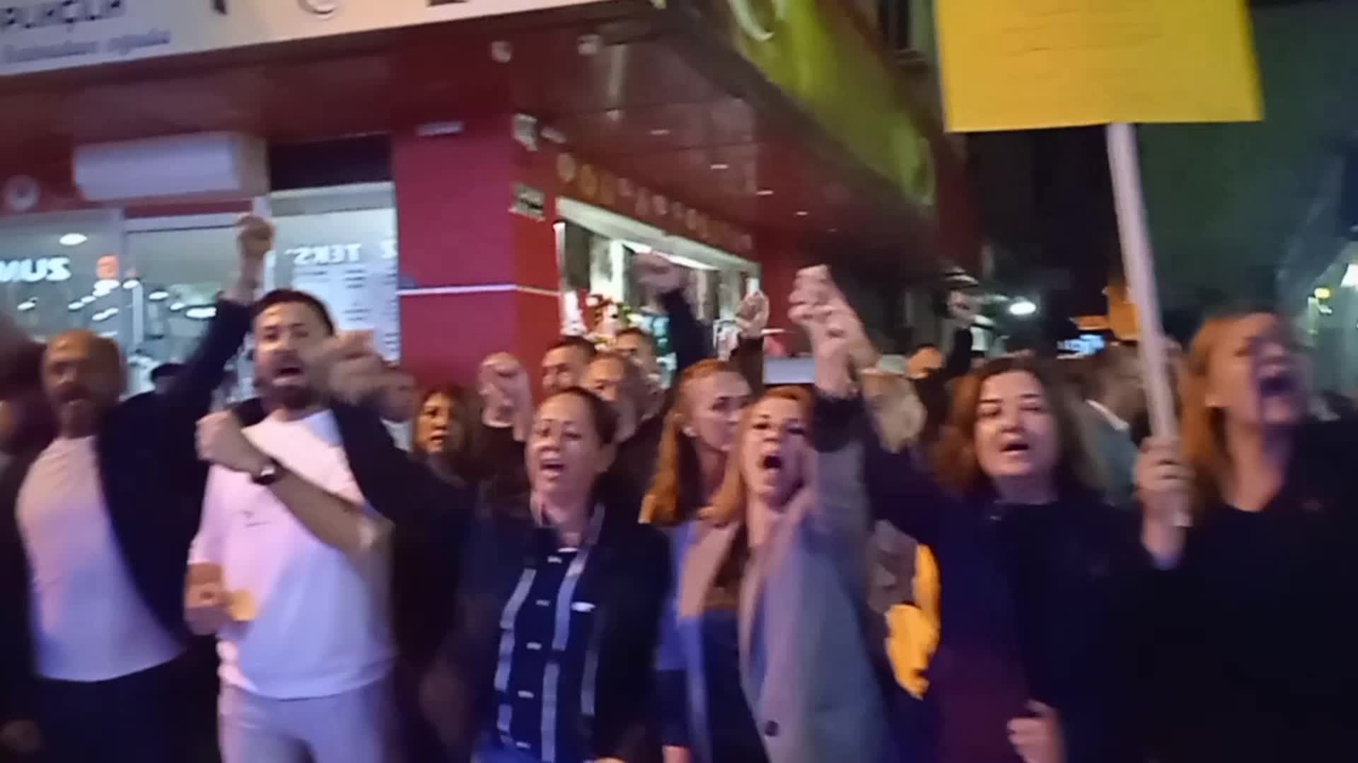 CHP Kurultayı'na iptal kararı... Osmaniye’de protesto gösterisi
