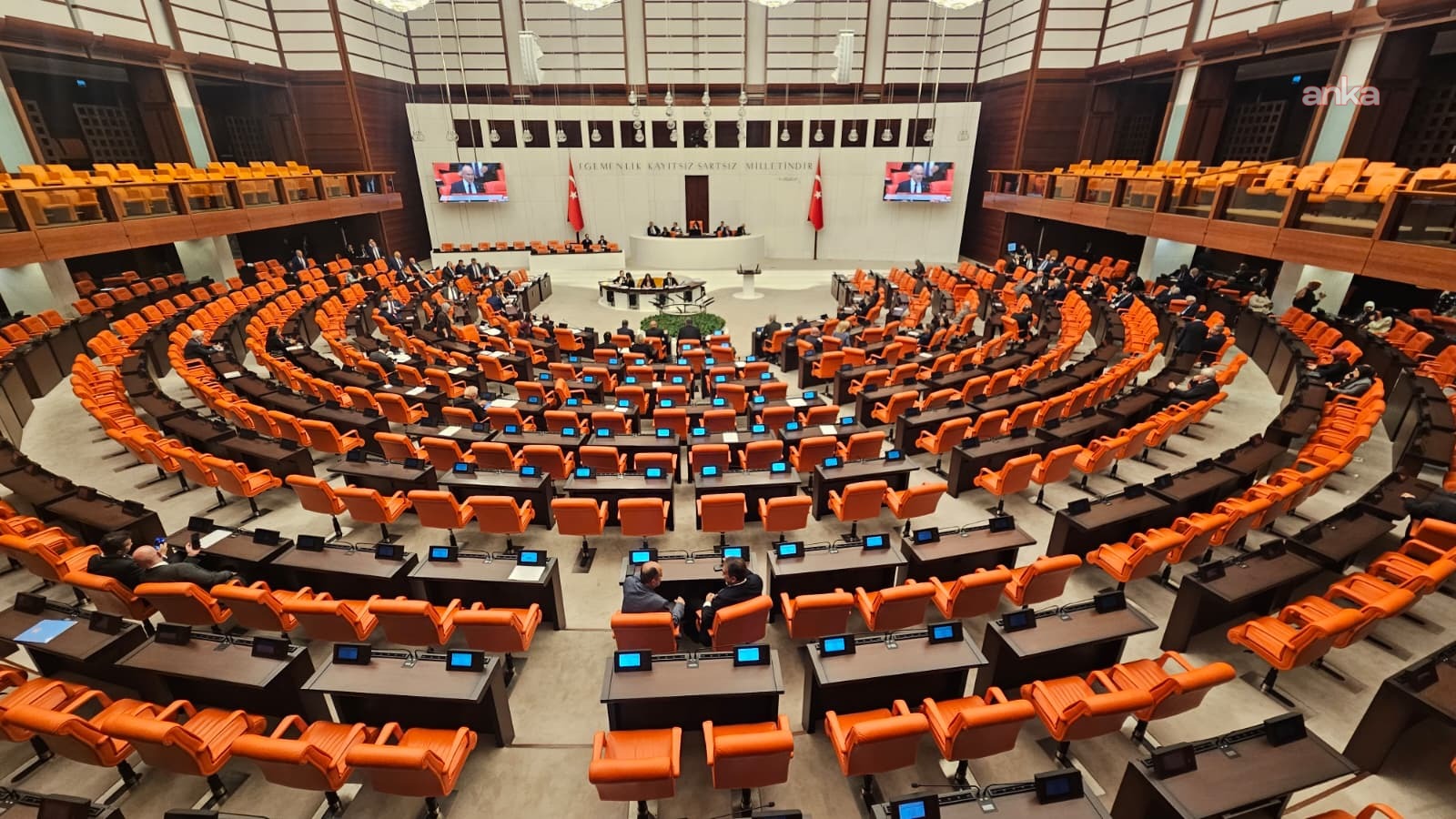 TBMM Genel Kurulu'nun gündem ve çalışma saatleri yeniden düzenlendi