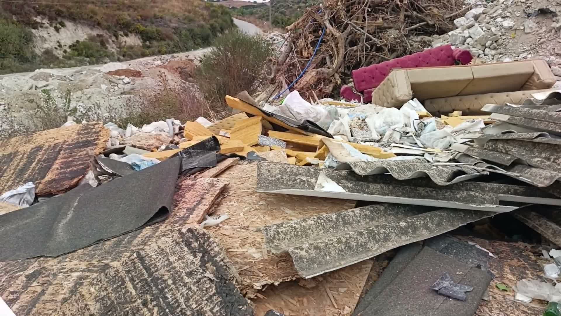 Kuşadası Belediyesi'nden ormanlık alanlarda "kaçak döküm" denetimi