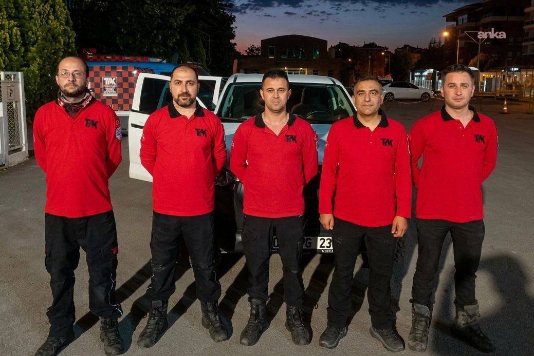 Tepebaşı Arama Kurtarma ekibi, kayıp vatandaş için Beypazarı'nda sahada