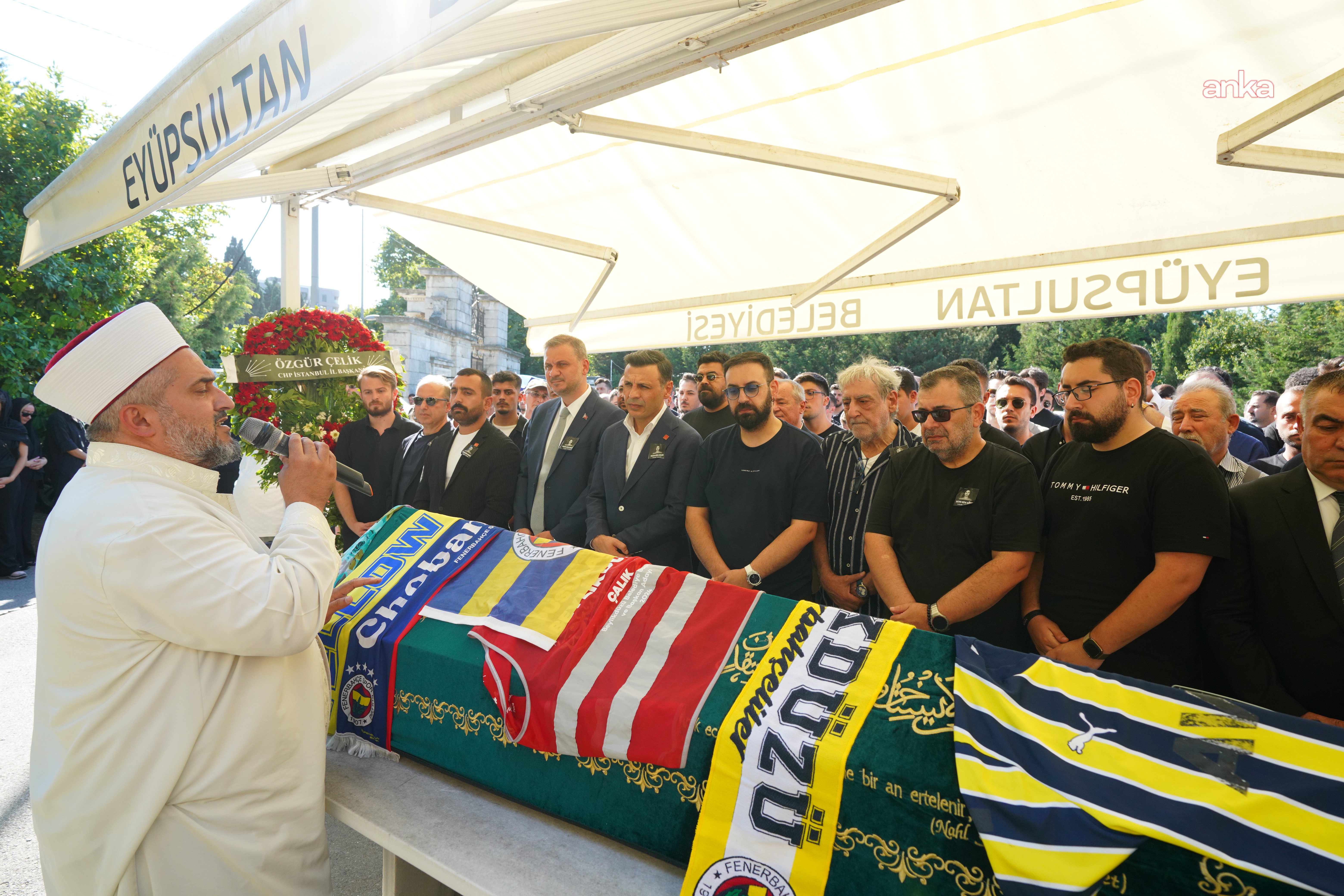 CHP Gençlik Kolları üyesi Suzan Rüya Balçık son yolculuğuna uğurlandı