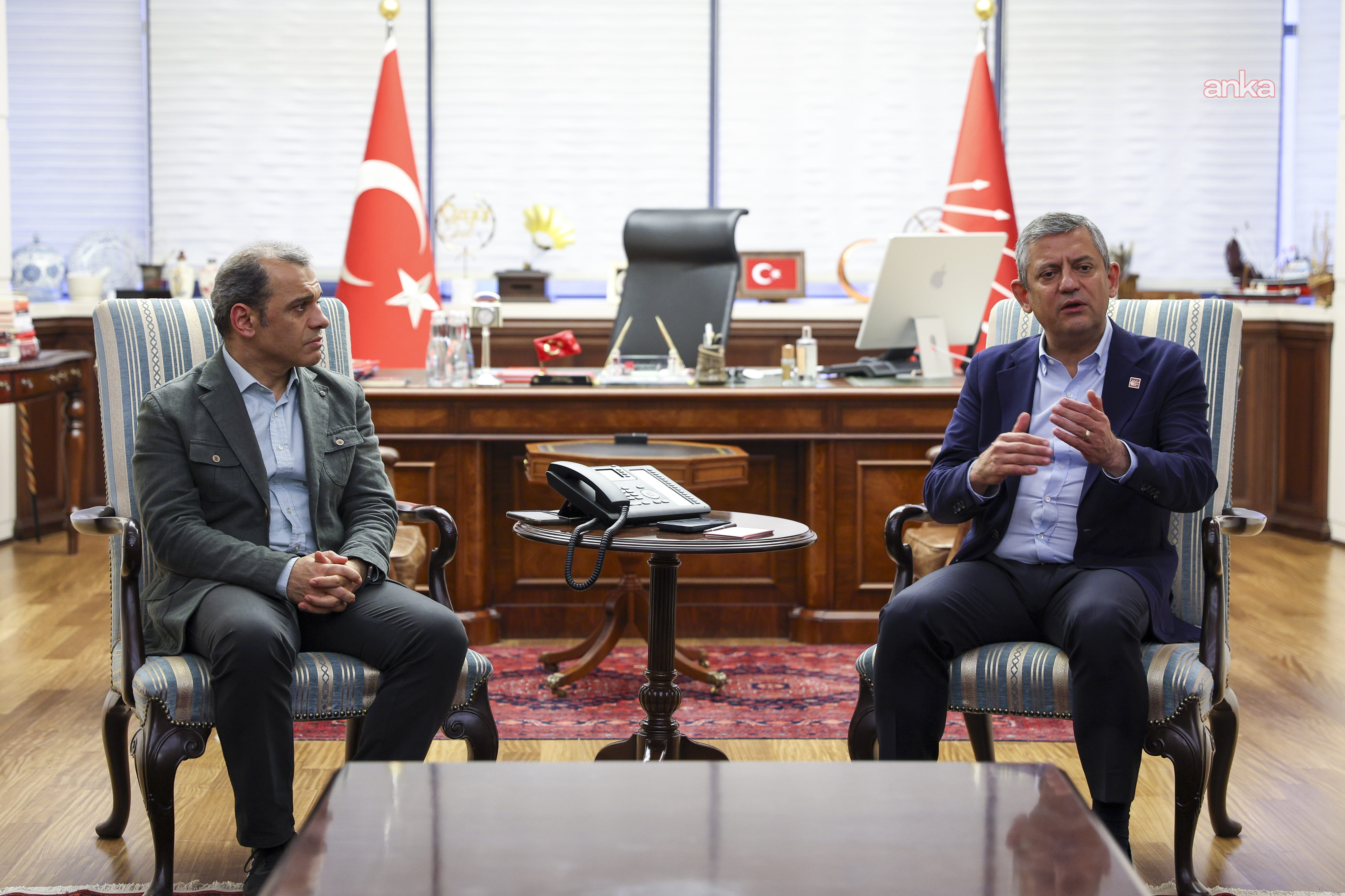 TTB Merkez Konseyi Başkanı Alpay Azap'tan Özgür Özel'e ziyaret