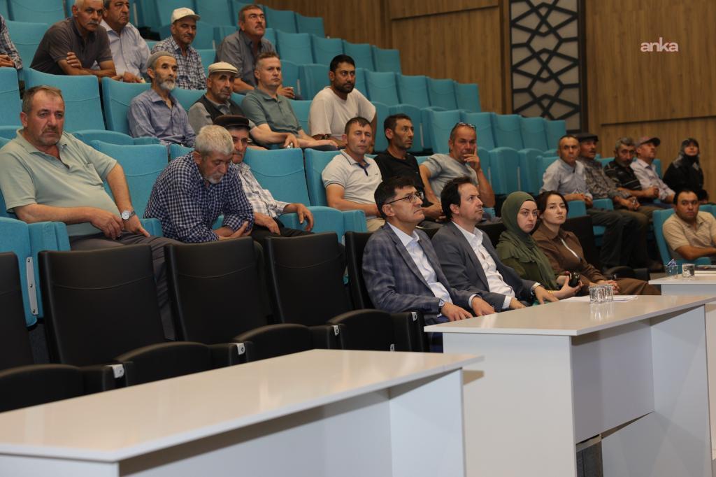 Kütahya Belediyesi’nden Ağaçköy Mahallesi'nde imar toplantısı