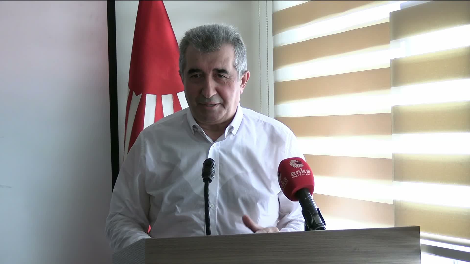 Gürsel Tekin: "Rüşvet alan siz, bağıran da siz; butlancı olan biz, öyle mi?"