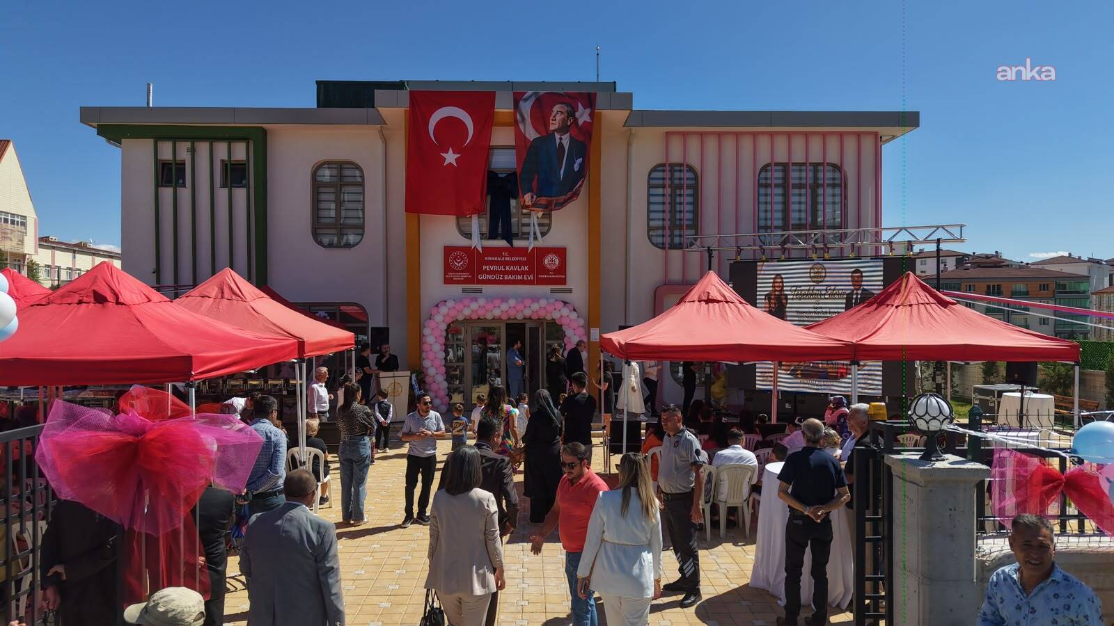 Kırıkkale Belediyesi’nin ilk gündüz bakım evi hizmete açıldı