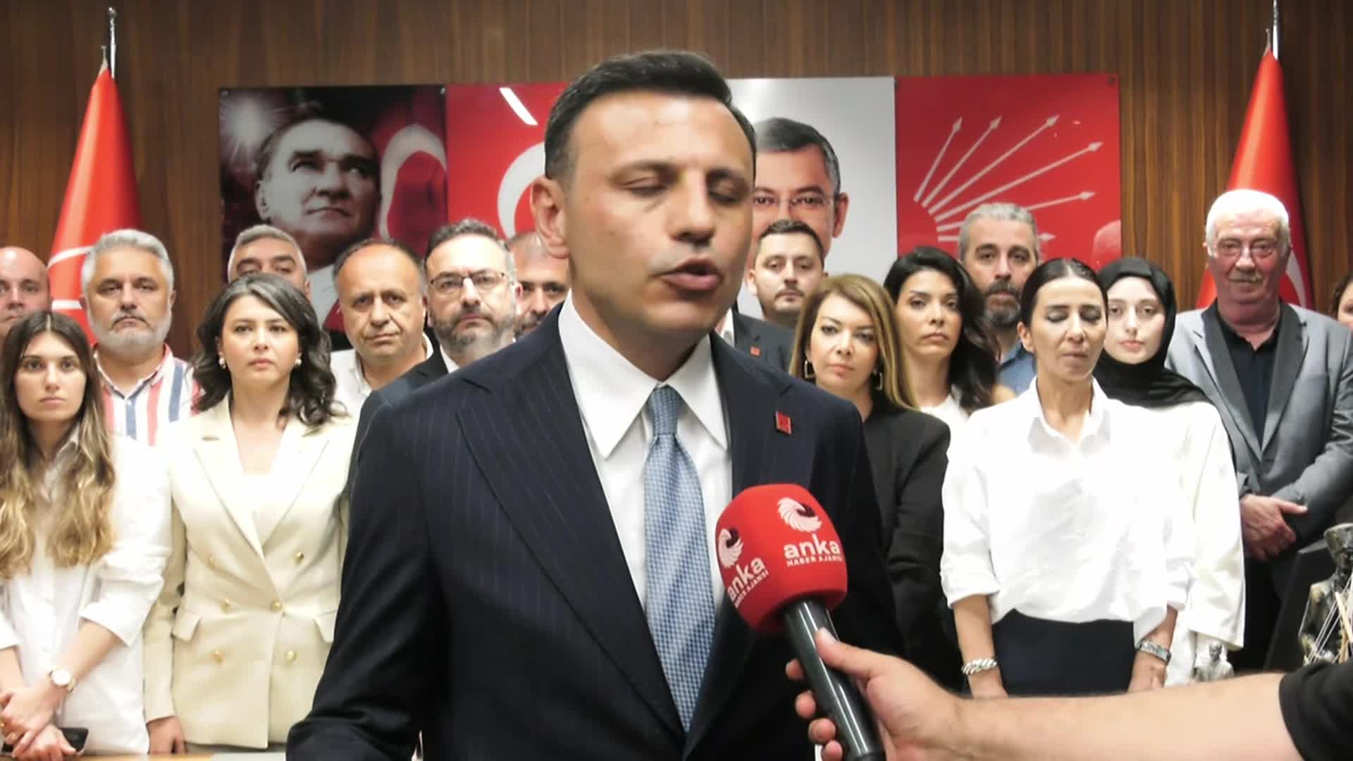 Özgür Çelik: Bu karanlığa teslim olmayız