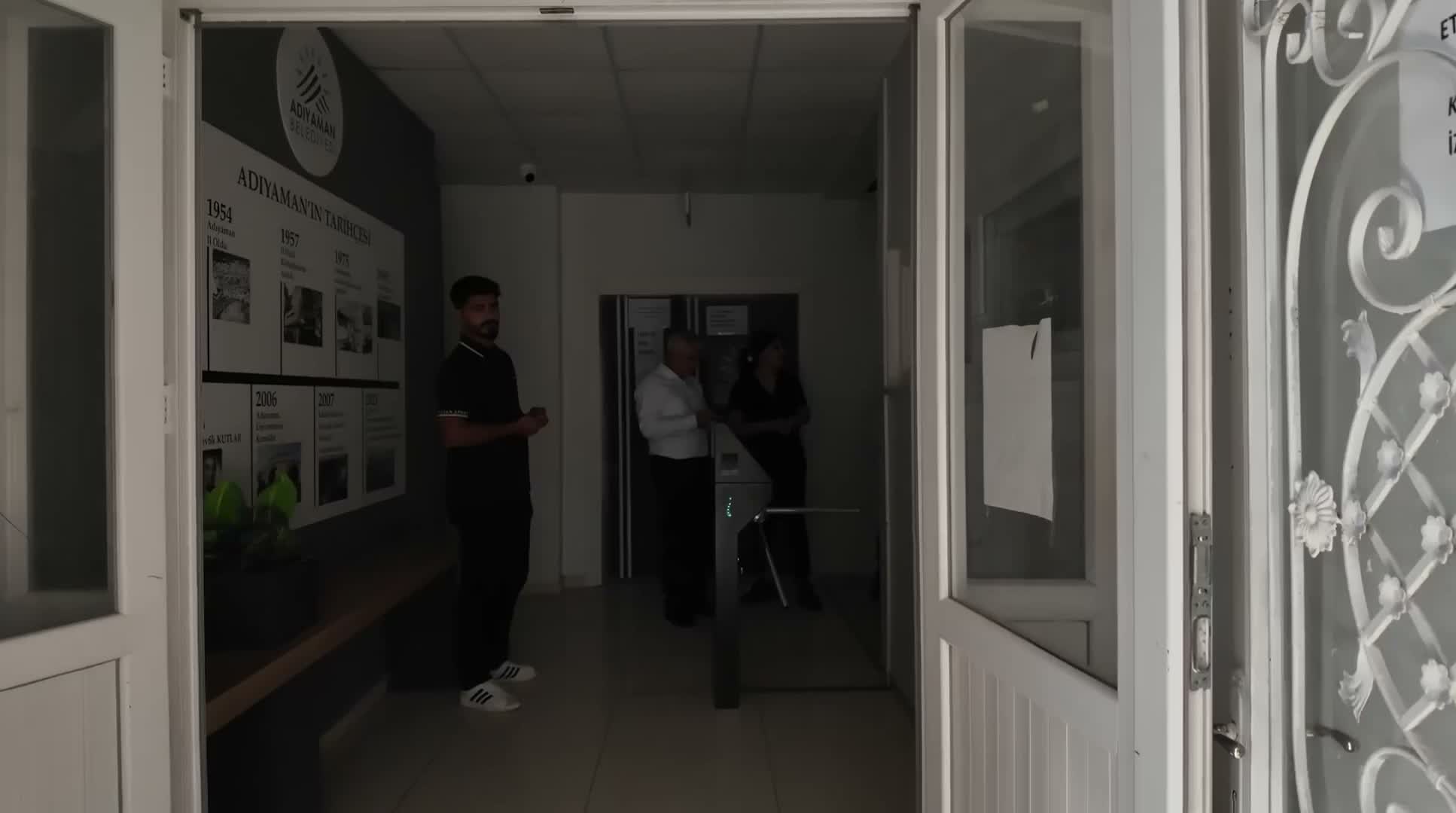 Adıyaman Belediyesi'nin etüt merkezleri ve okuma salonlarında motivasyon ikramı