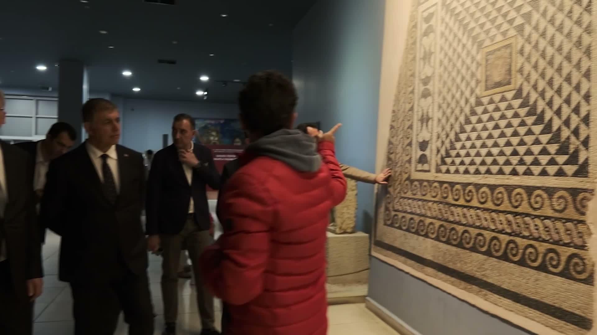 Cemil Tugay, Gaziantep'te Panorama 25 Aralık ve Zeugma Mozaik müzelerini ziyaret etti