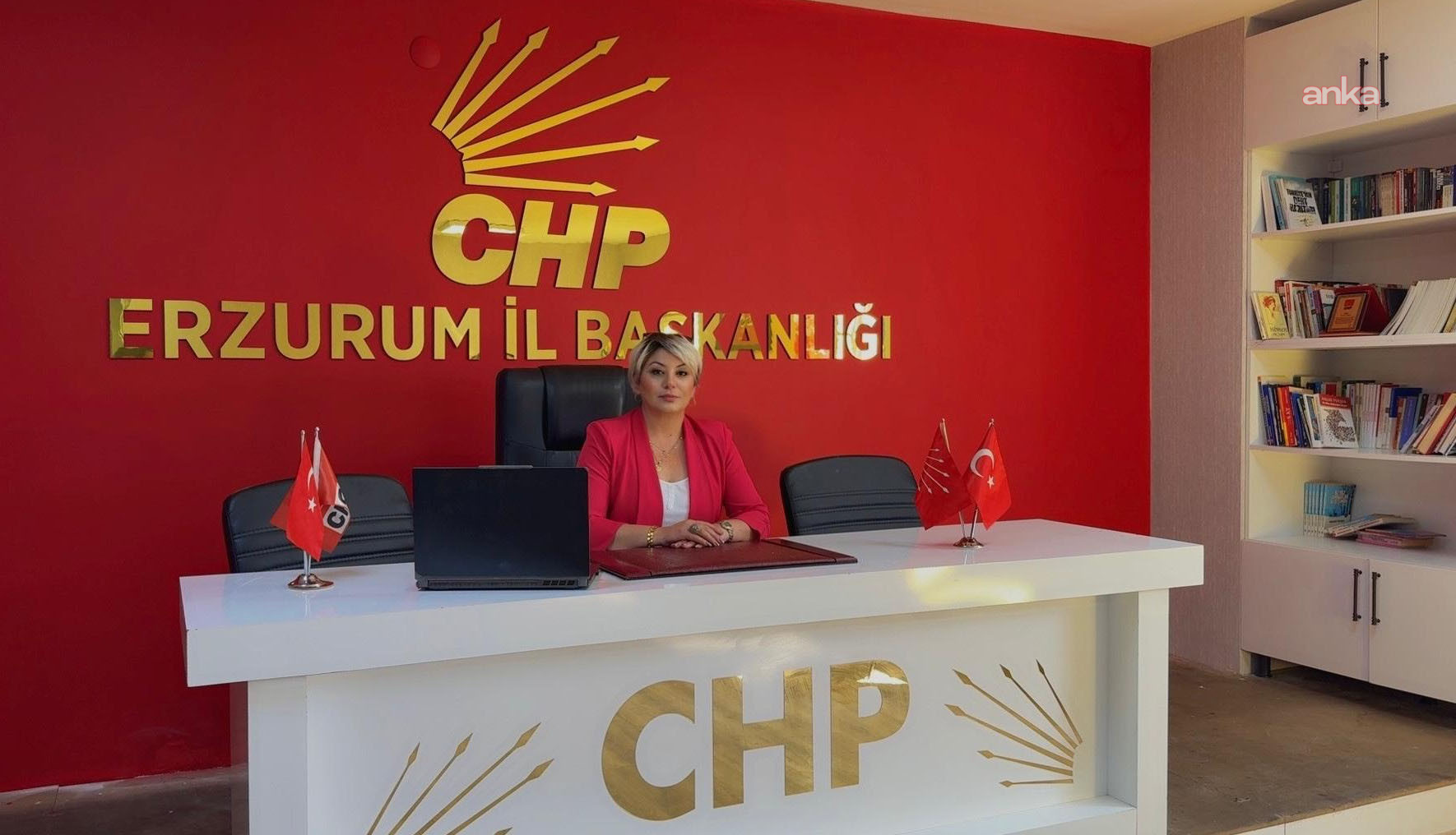 CHP Erzurum Kadın Kolları Başkanlığı’nda görev değişimi