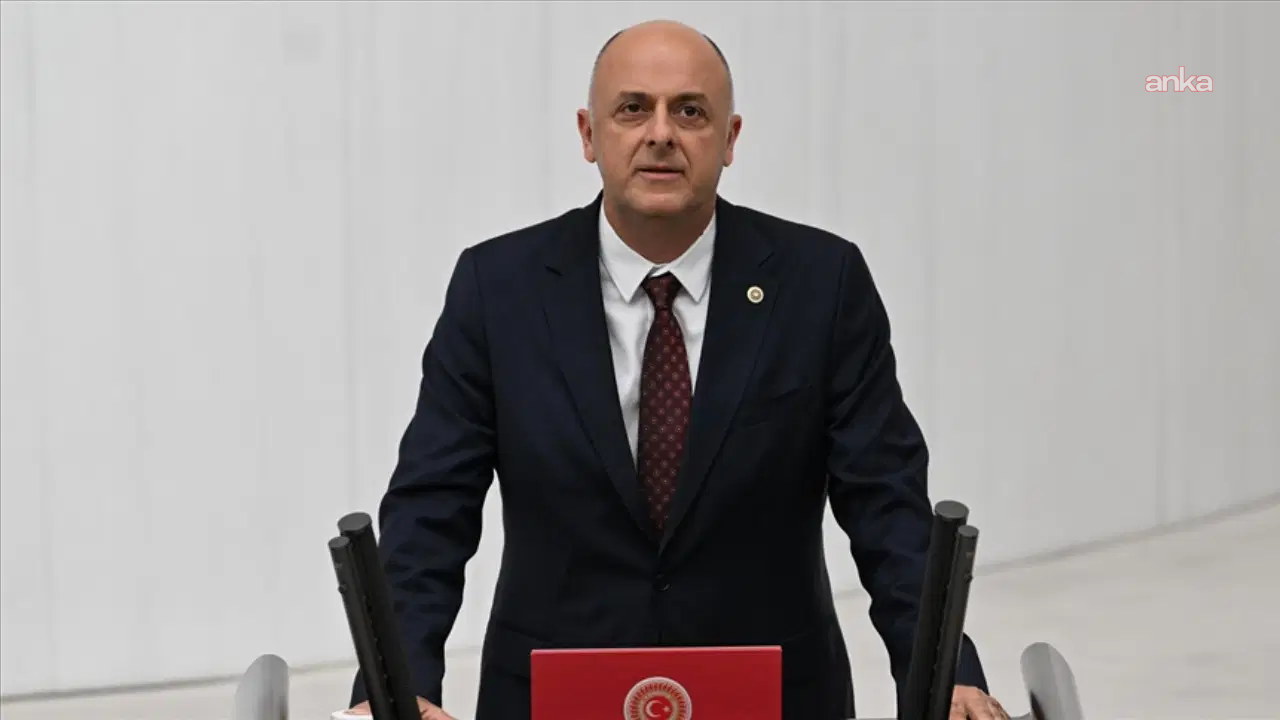CHP'li Özlale, tutuklu akademisyen Emel Memiş ve TEMA gönüllülerini ziyaret etti