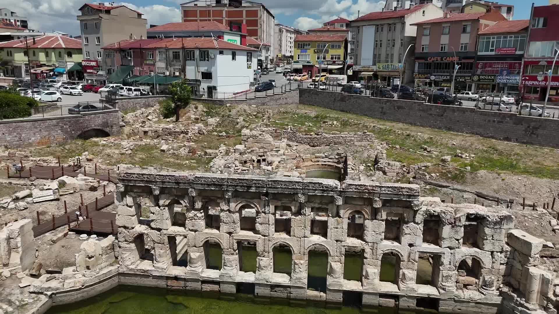 Yozgat’taki Roma Hamamı’nın bulunduğu alanda çevre düzenlemesi