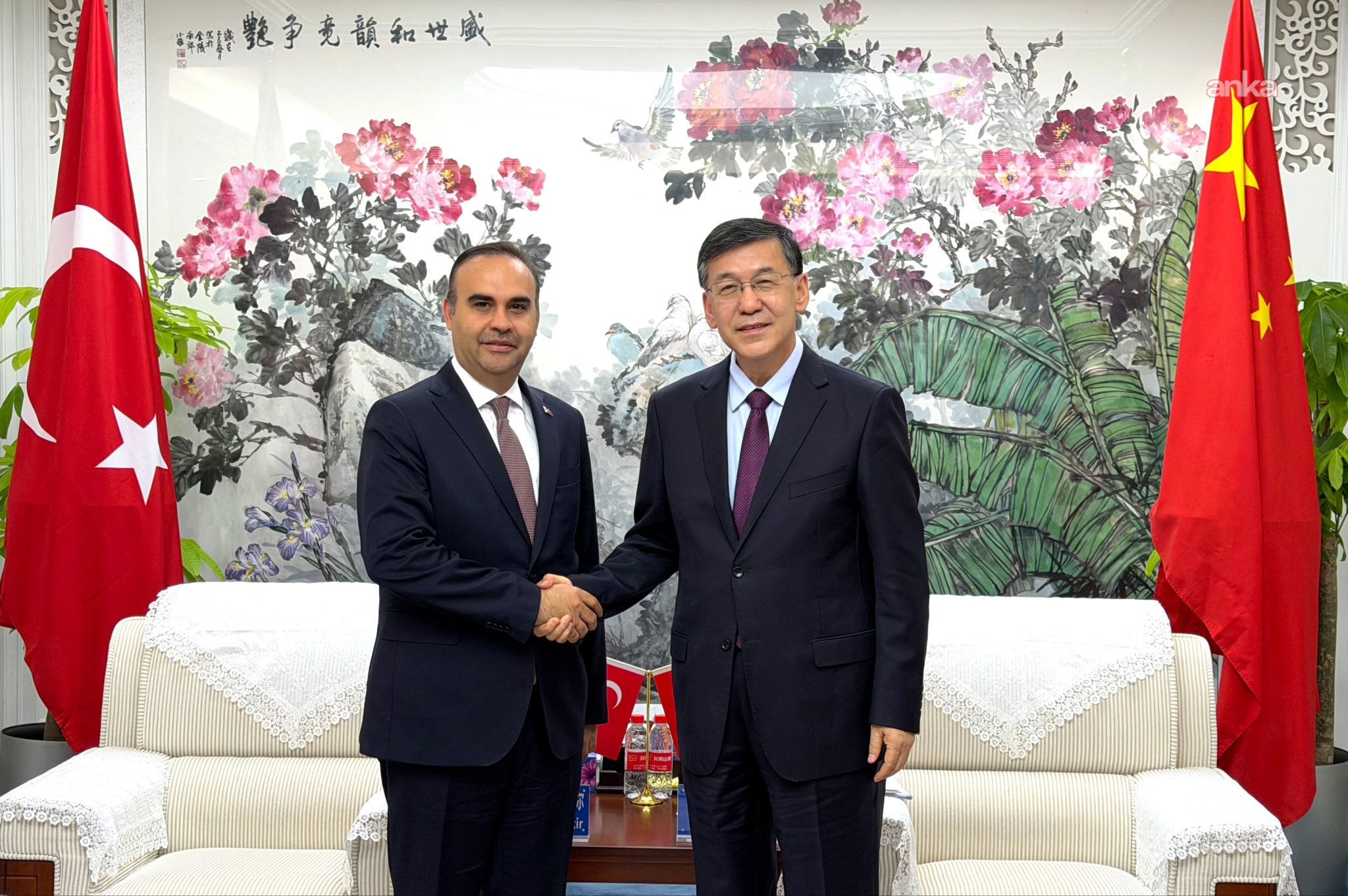 Bakan Kacır, Çinli mevkidaşı Yin Hejun ile bir araya geldi