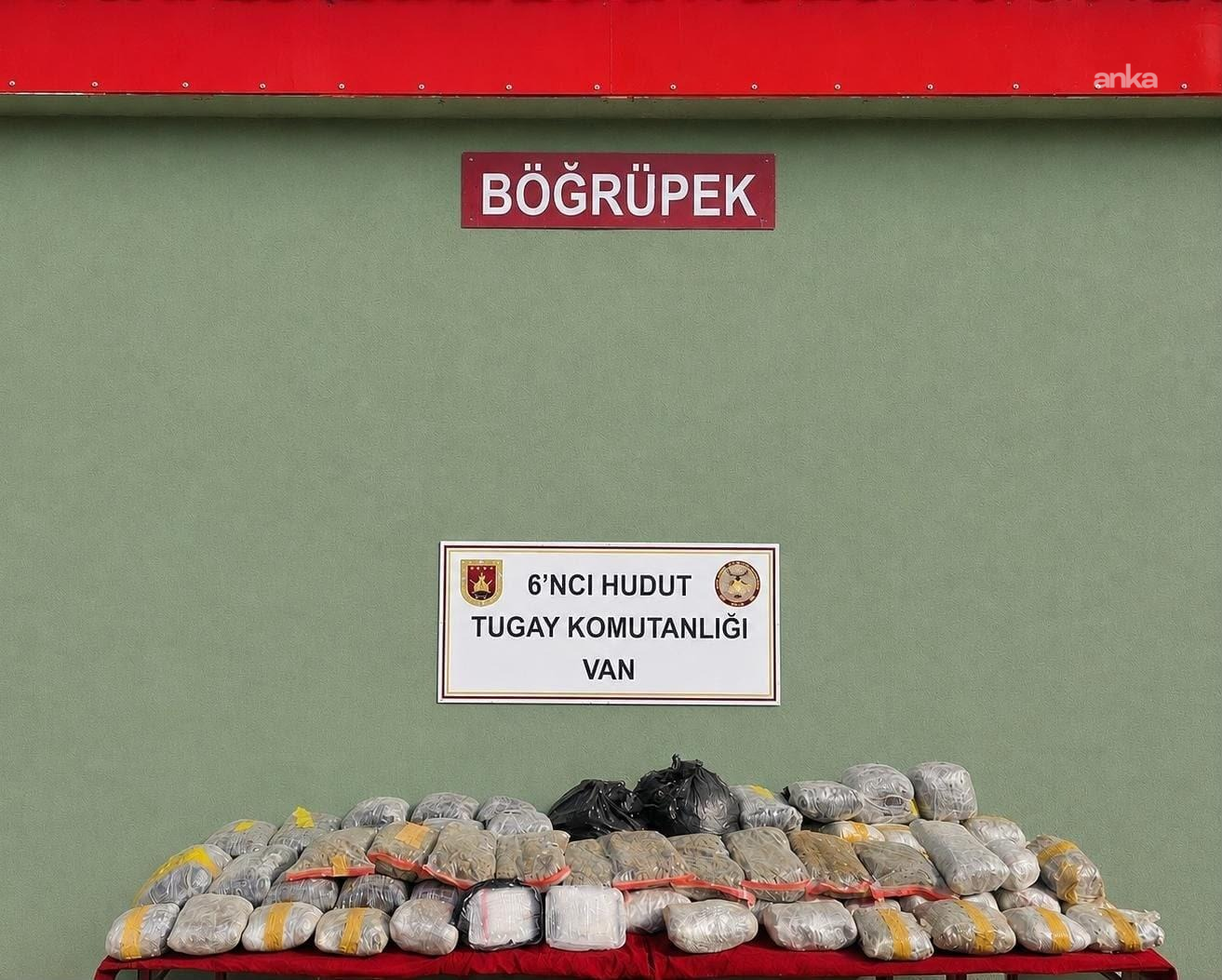 Van hudut hattında 51 kilo uyuşturucu ele geçirildi