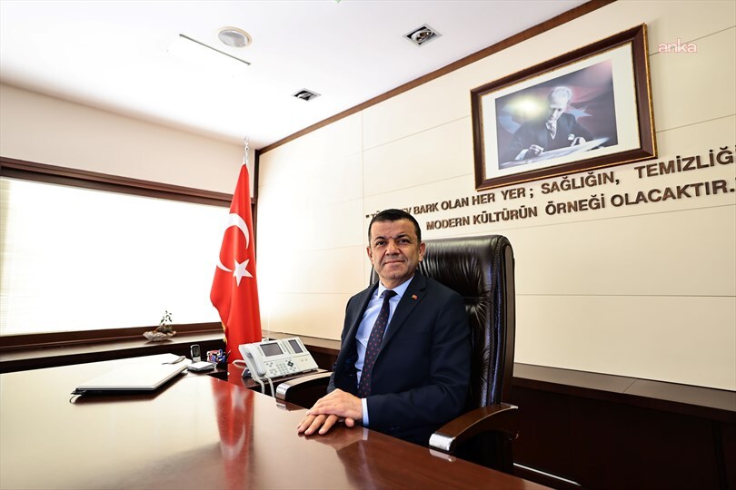 Denizli Büyükşehir Belediye Başkanı Çavuşoğlu'ndan Merkezefendi Belediyesine yönelik operasyona tepki