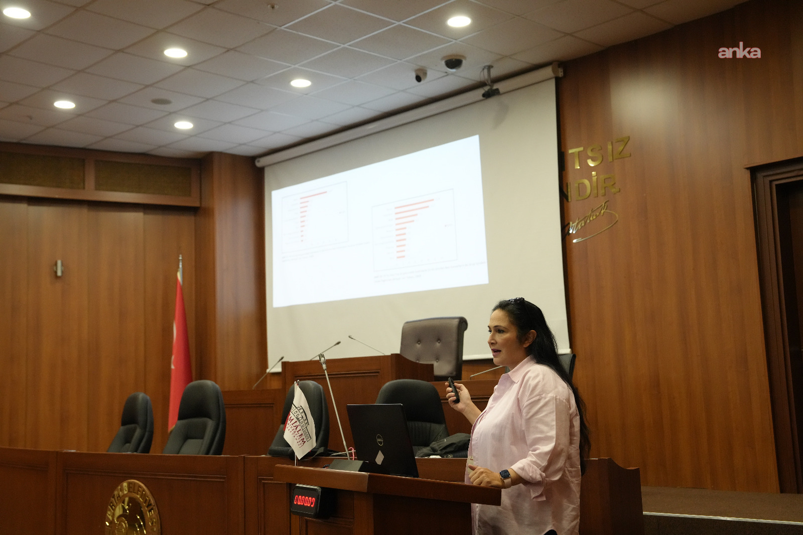 Kartal Belediyesi personeline "Meme Kanseri Farkındalık" semineri