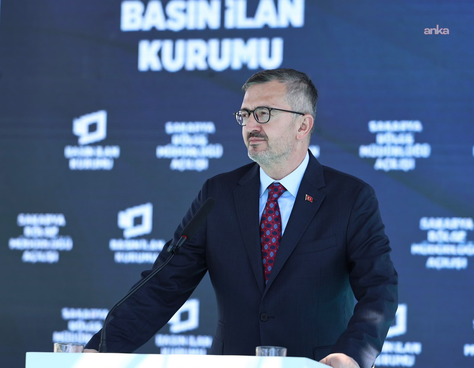 Burhanettin Duran: Mehmet Seman Ağa'nın Irak Hükümeti'nde Devlet Bakanlığı görevine getirilmesini memnuniyetle karşılıyorum