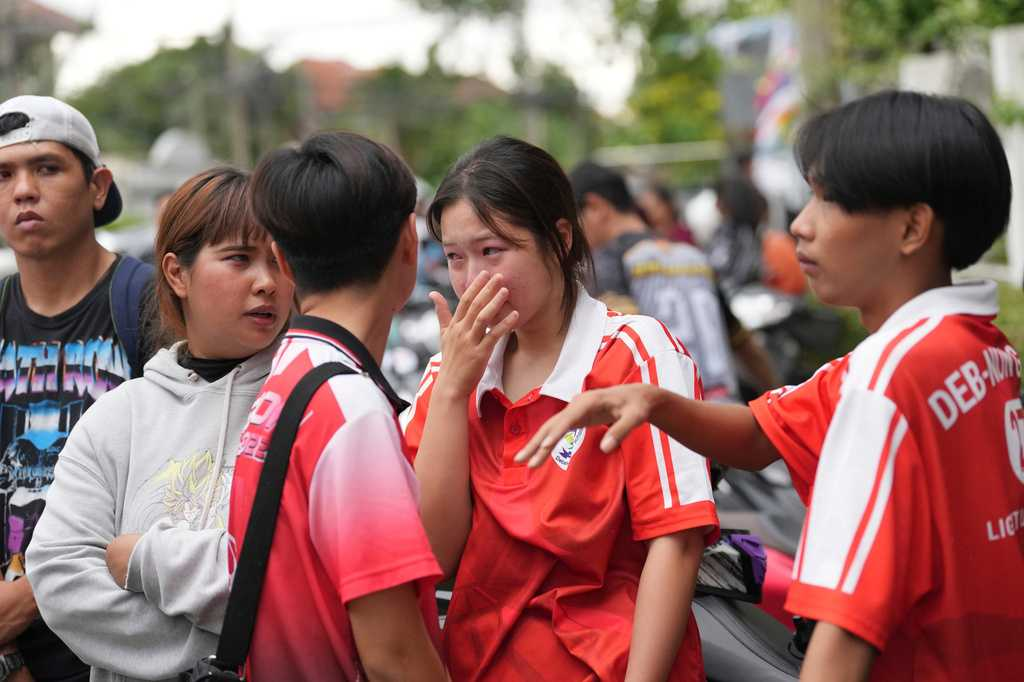 Tayland’da 14 yaşındaki öğrencinin silahlı saldırılarında, 7 kişi öldü, 30’dan fazla kişi yaralandı