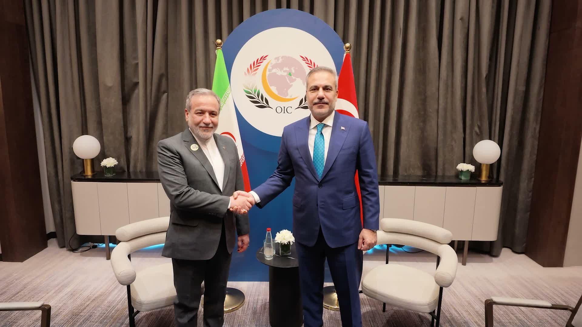 Bakan Fidan, İranlı mevkidaşıyla bir araya geldi