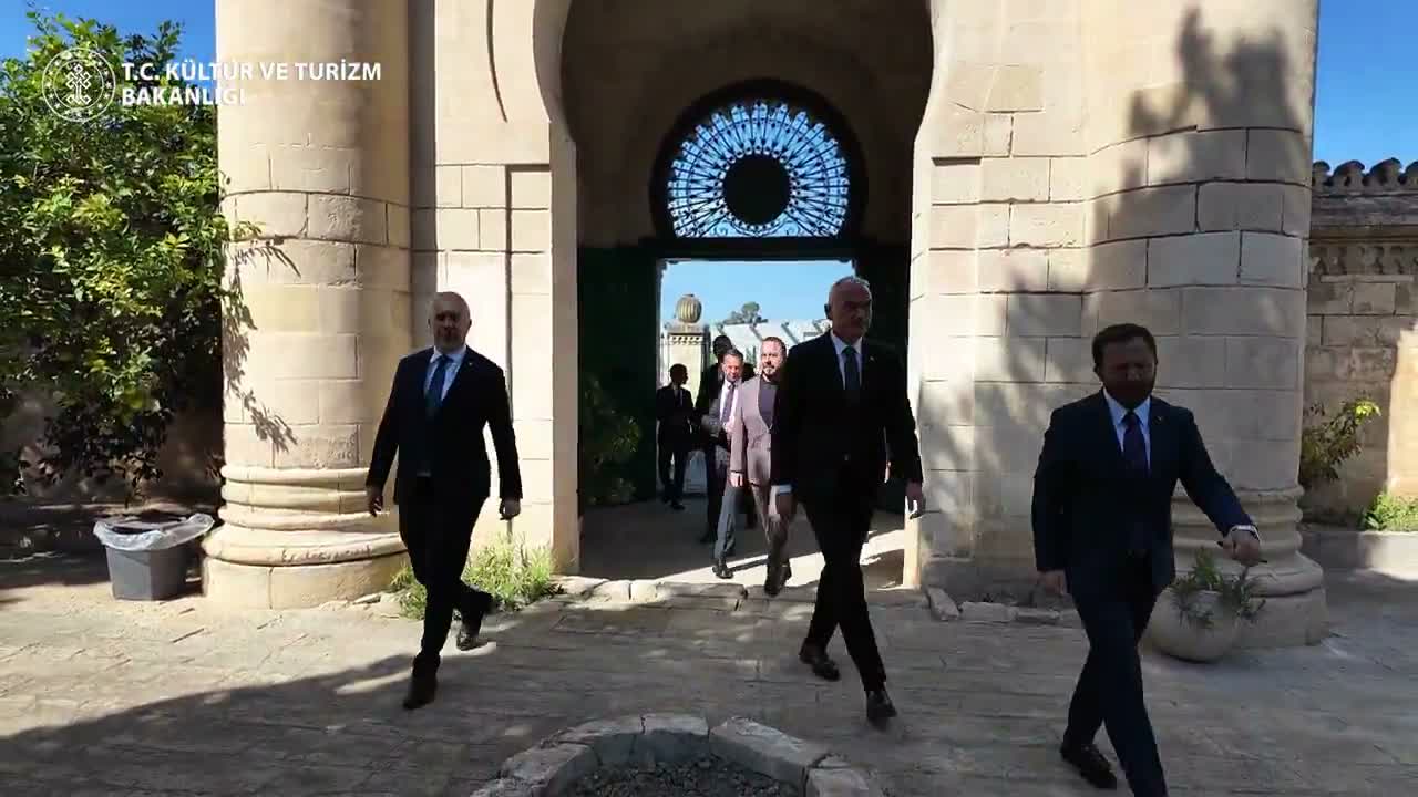 Kültür ve Turizm Bakanı Mehmet Nuri Ersoy Malta’da temaslarda bulundu