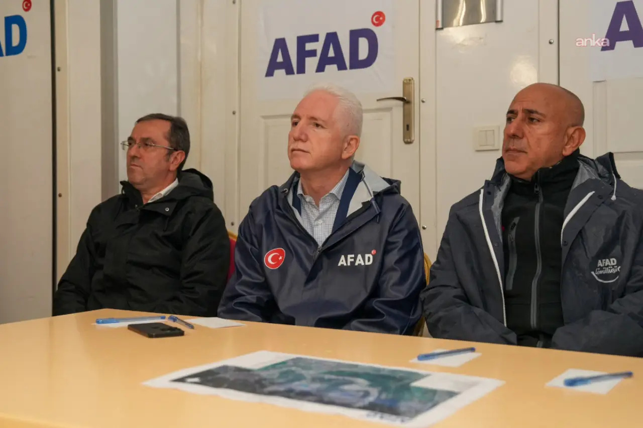 İstanbul Valisi Gül'den Ayazağa’daki selin ardından açıklama...