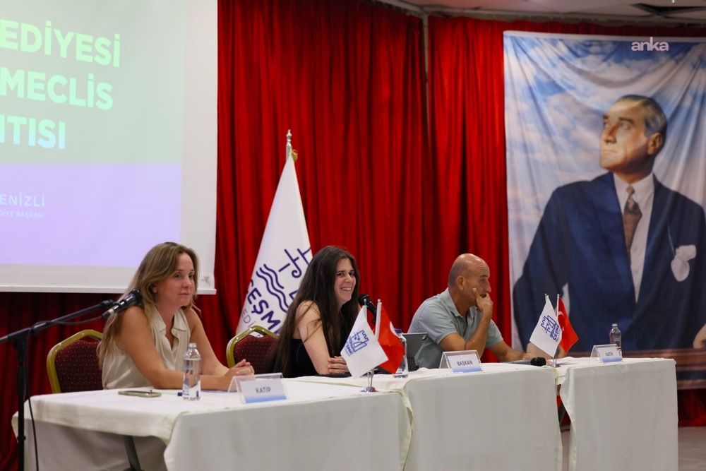 Çeşme Belediye Meclisi’nde, sokak hayvanları, gençler ve yaş almış vatandaşlar için önemli kararlar alındı