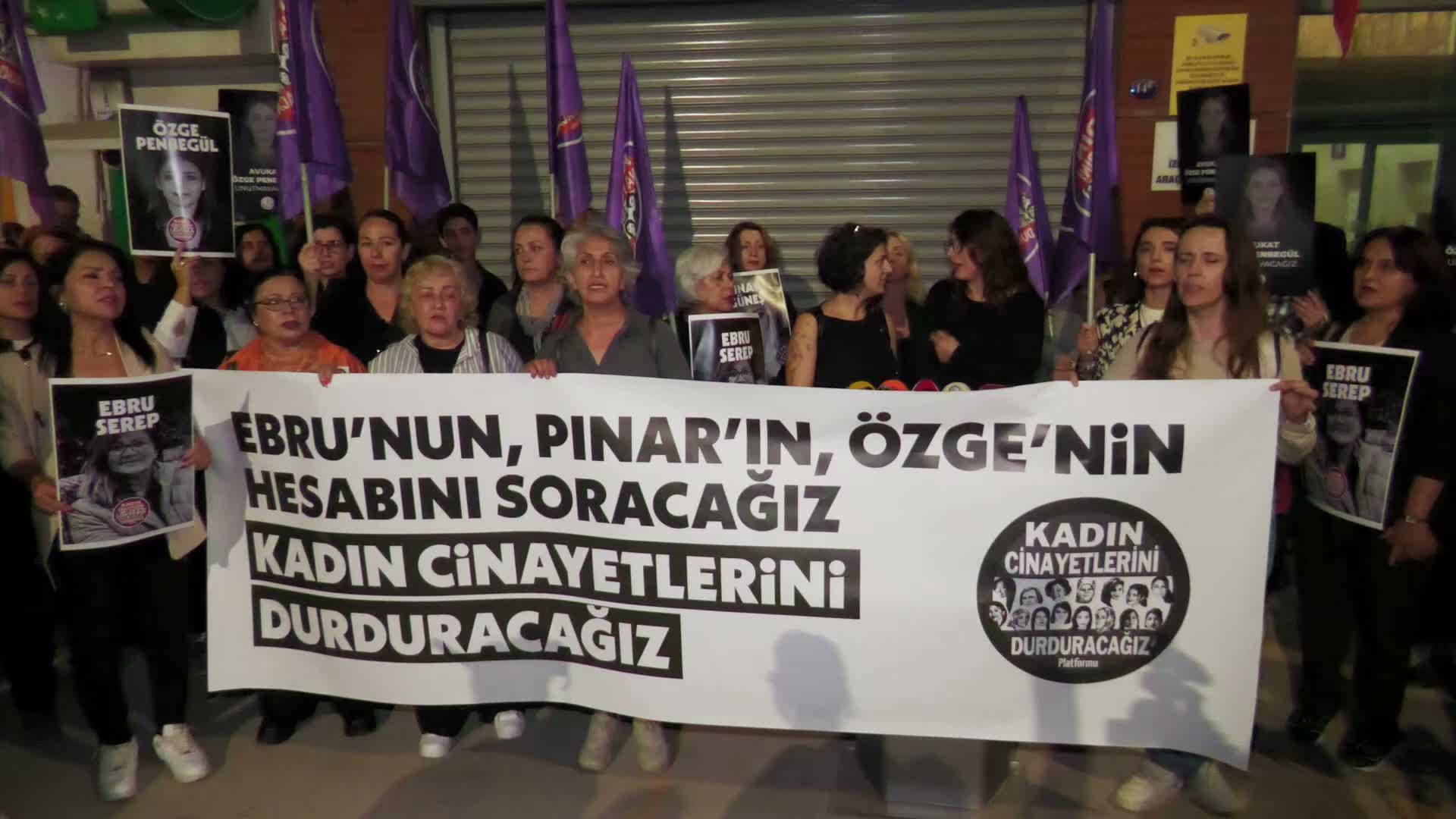 İzmir'de kadın cinayetlerine protesto: "Kadınlar hayattayken korunsun"